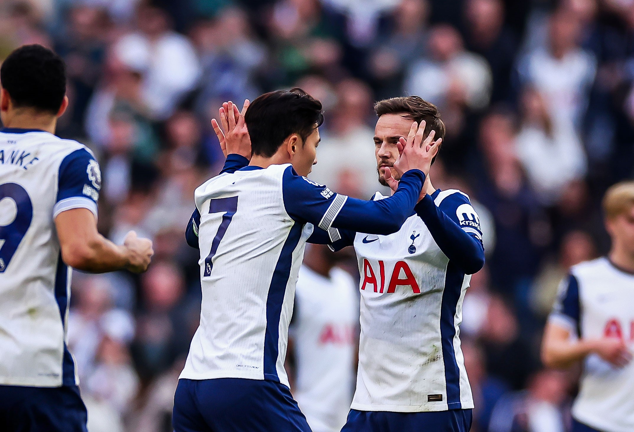 Γλίτωσε… την «σφαλιάρα» η Τότεναμ, αλλά δεν φτάνει (vid)