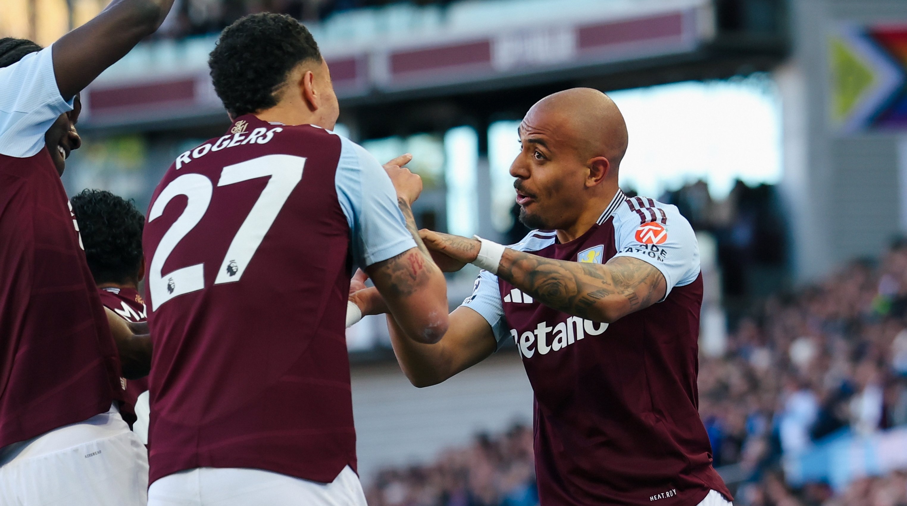 Η Άστον Βίλα έβαλε… φωτιά στο σερί της Νότιγχαμ! (vid)