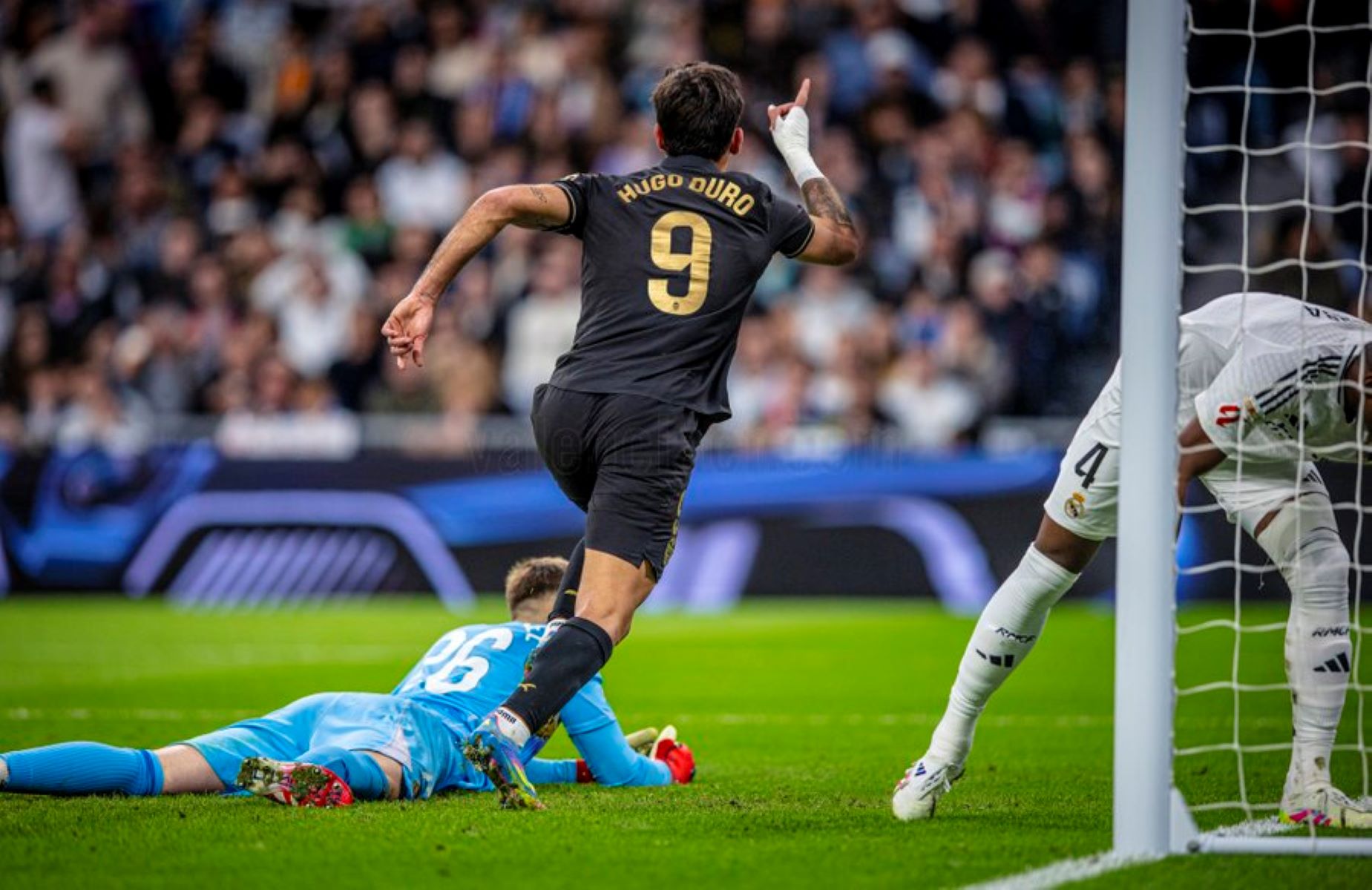 Η γκολάρα του Ντούρο που… ξέρανε τη Ρεάλ Μαδρίτης (vid)