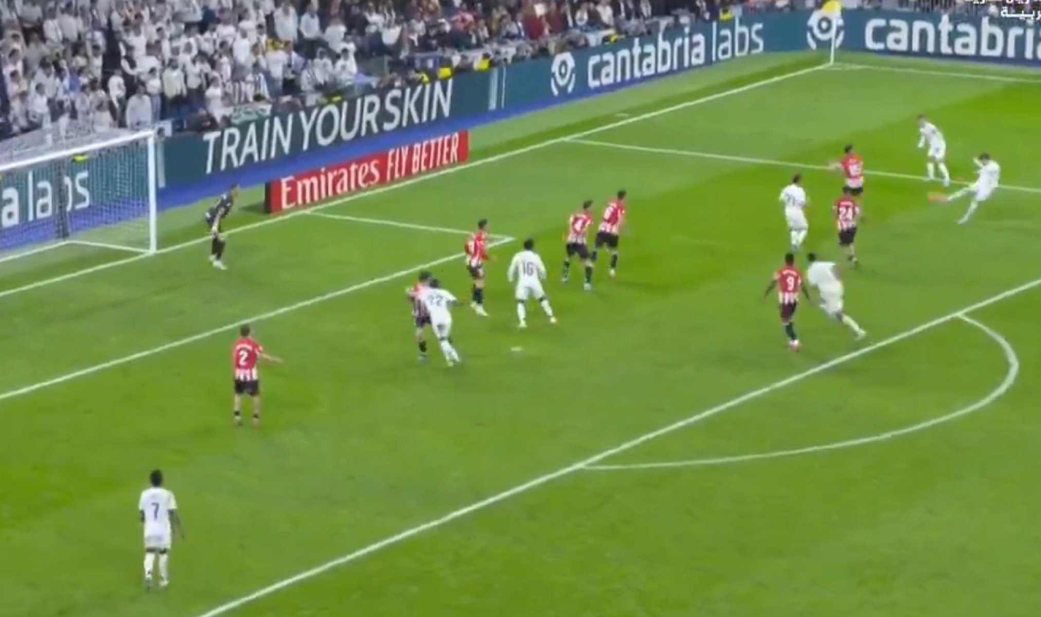 Η διαστημική γκολάρα του Βαλβέρδε που κράτησε τη Ρεάλ Μαδρίτης ζωντανή (vid)