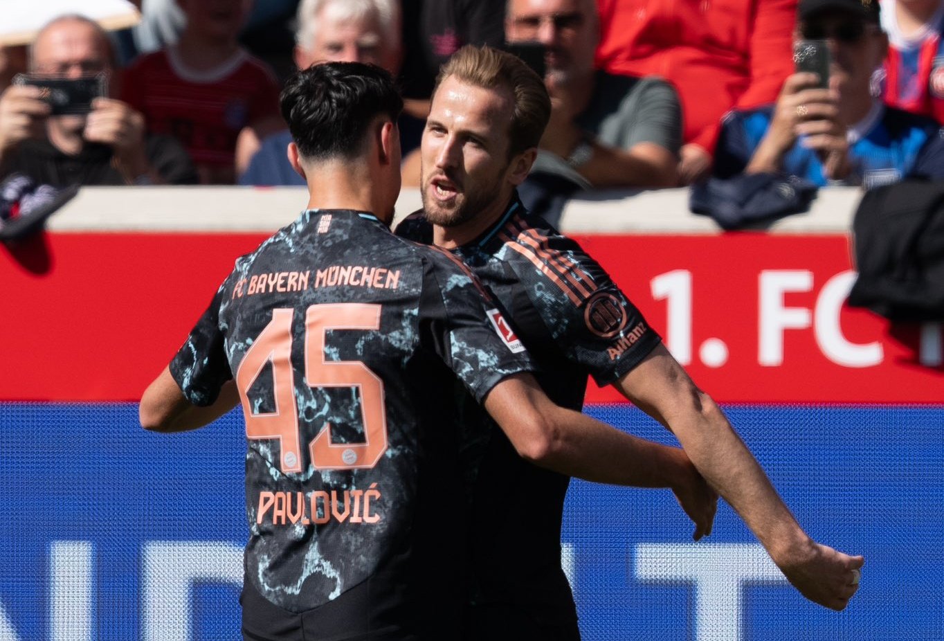 Έτσι «απαντάνε» οι μεγάλες ομάδες – Γλέντι από την Μπάγερν (vid)