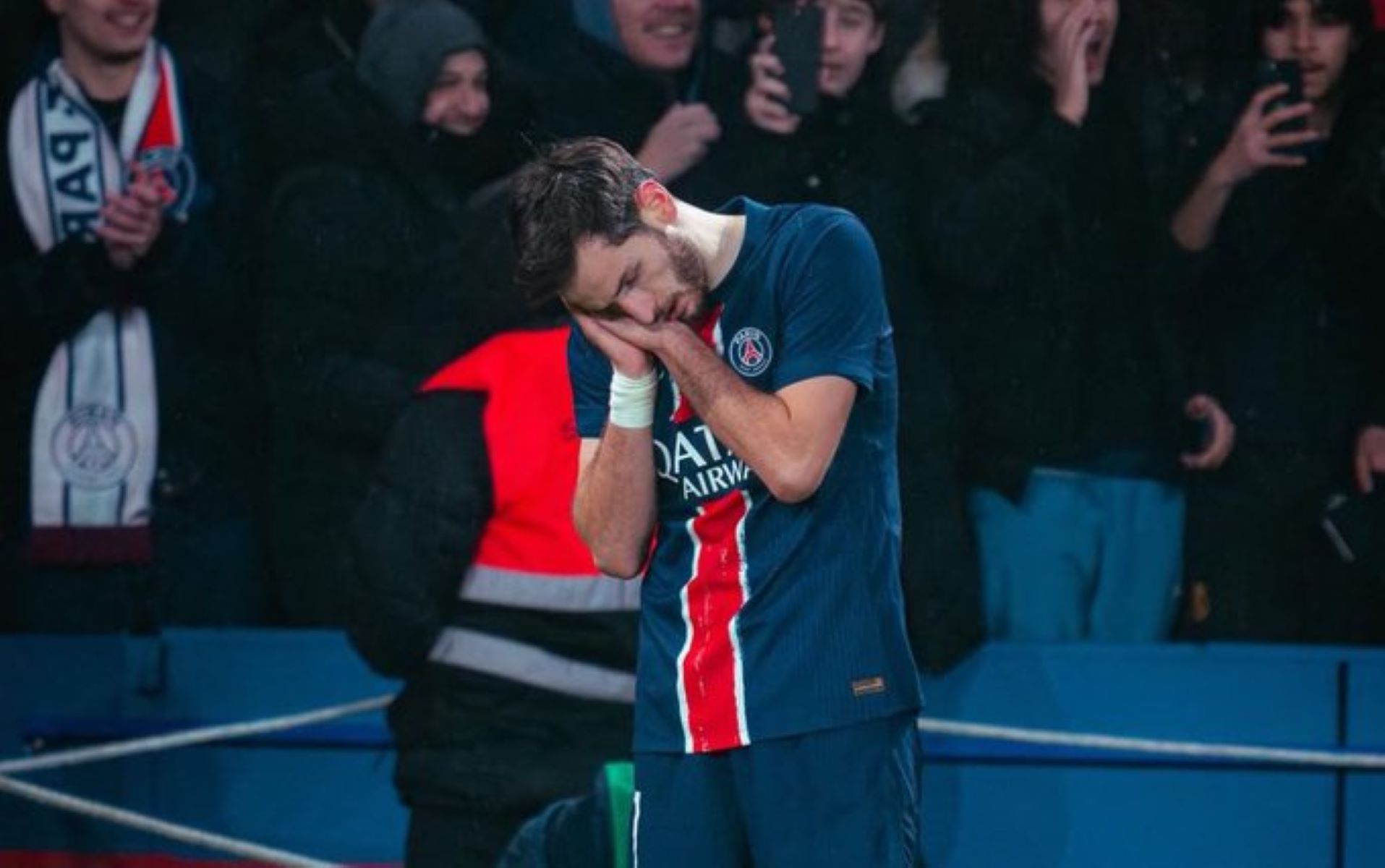 H ντριμπλάρα του Κβαρατσχέλια στο Παρί – Άστον Βίλα… ξύπνησε μνήμες Μέσι (vid)