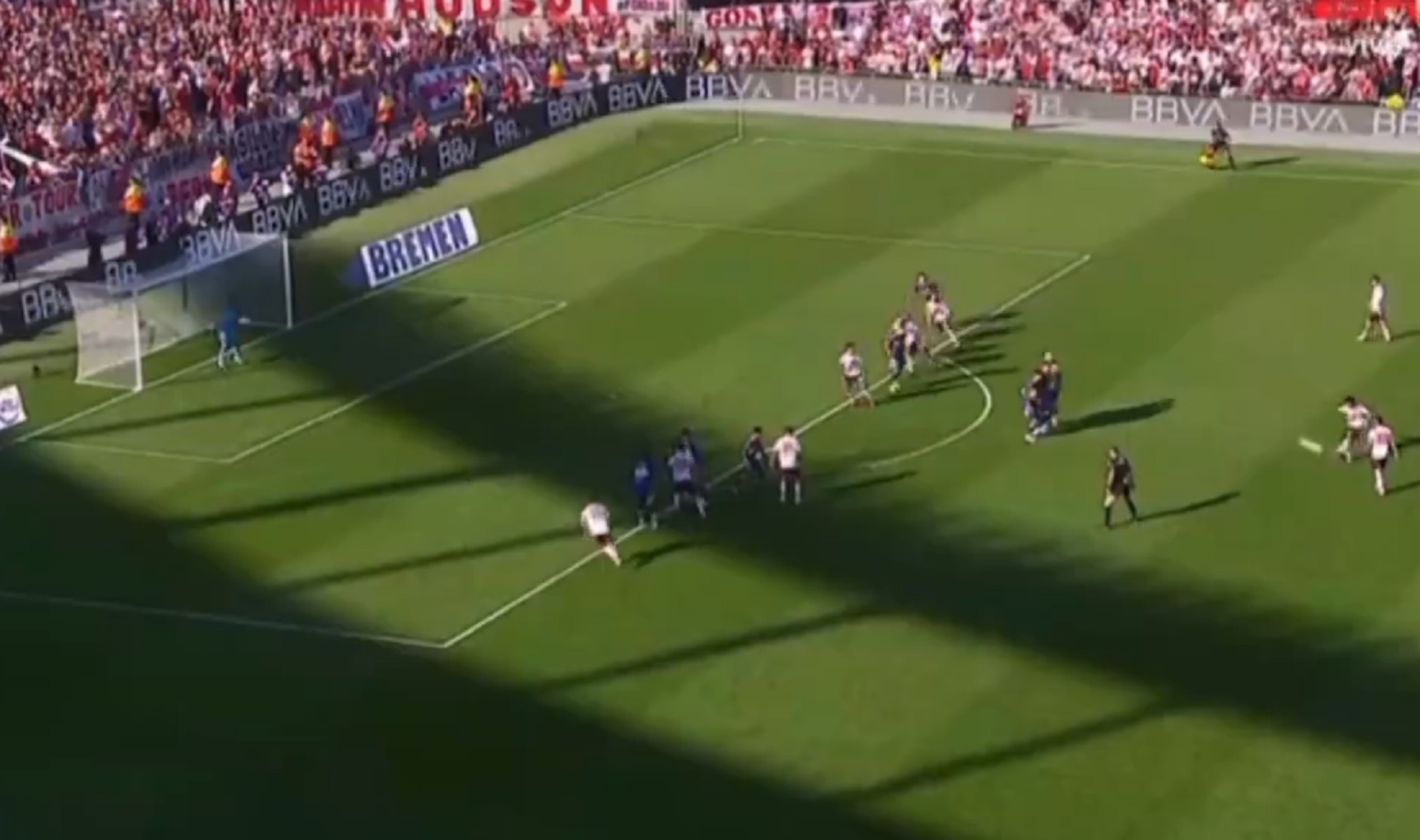 Η ασύλληπτη γκολάρα του Μασταντουόνο στο Ρίβερ Πλέιτ – Μπόκα Τζούνιορς (vid)