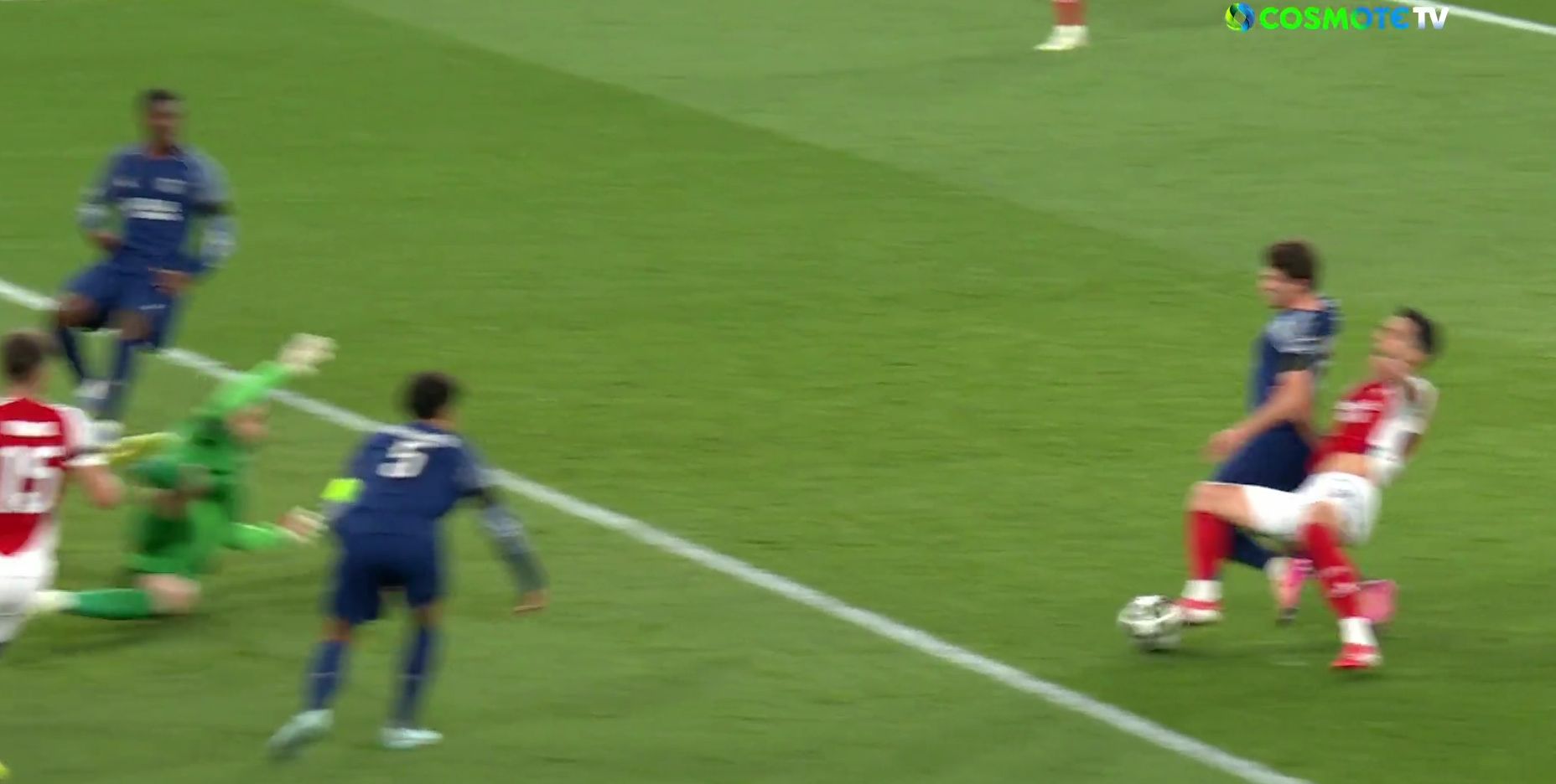 Champions League: Αυτό είναι το πέναλτι που ζήτησε, αλλά δεν πήρε ποτέ η Άρσεναλ! (vid)