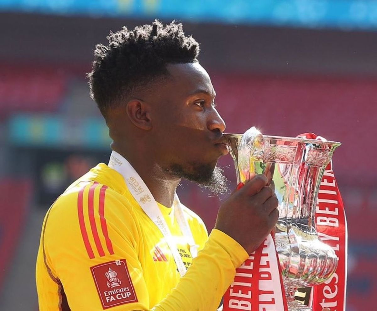 Έκρηξη Ονάνα: «Εγώ πήρα τίτλους με την κορυφαία ομάδα του πλανήτη»