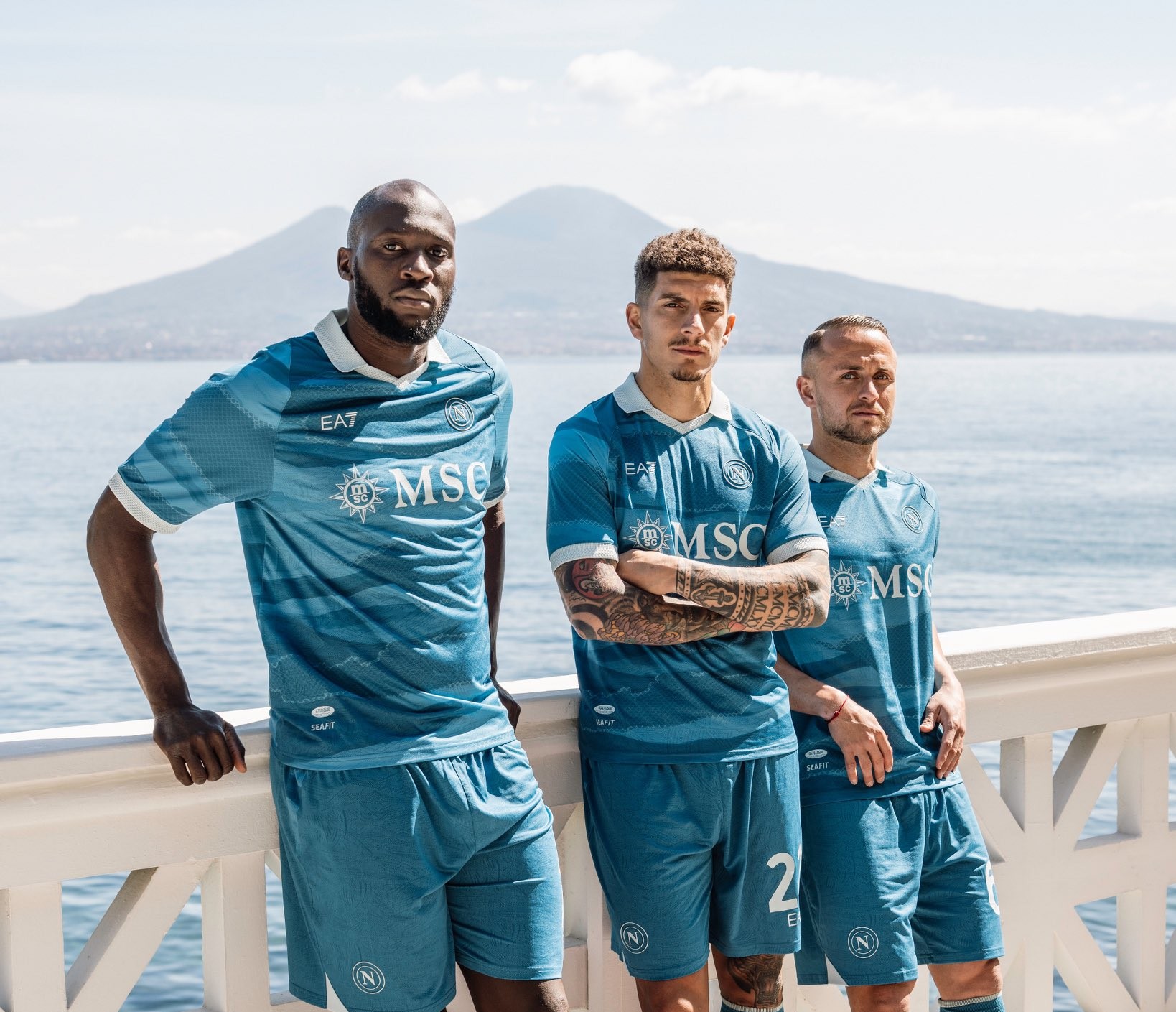 Νάπολι: Για χάρη της Παρθενόπης – Συλλεκτική φανέλα 2.500… ετών (pic)