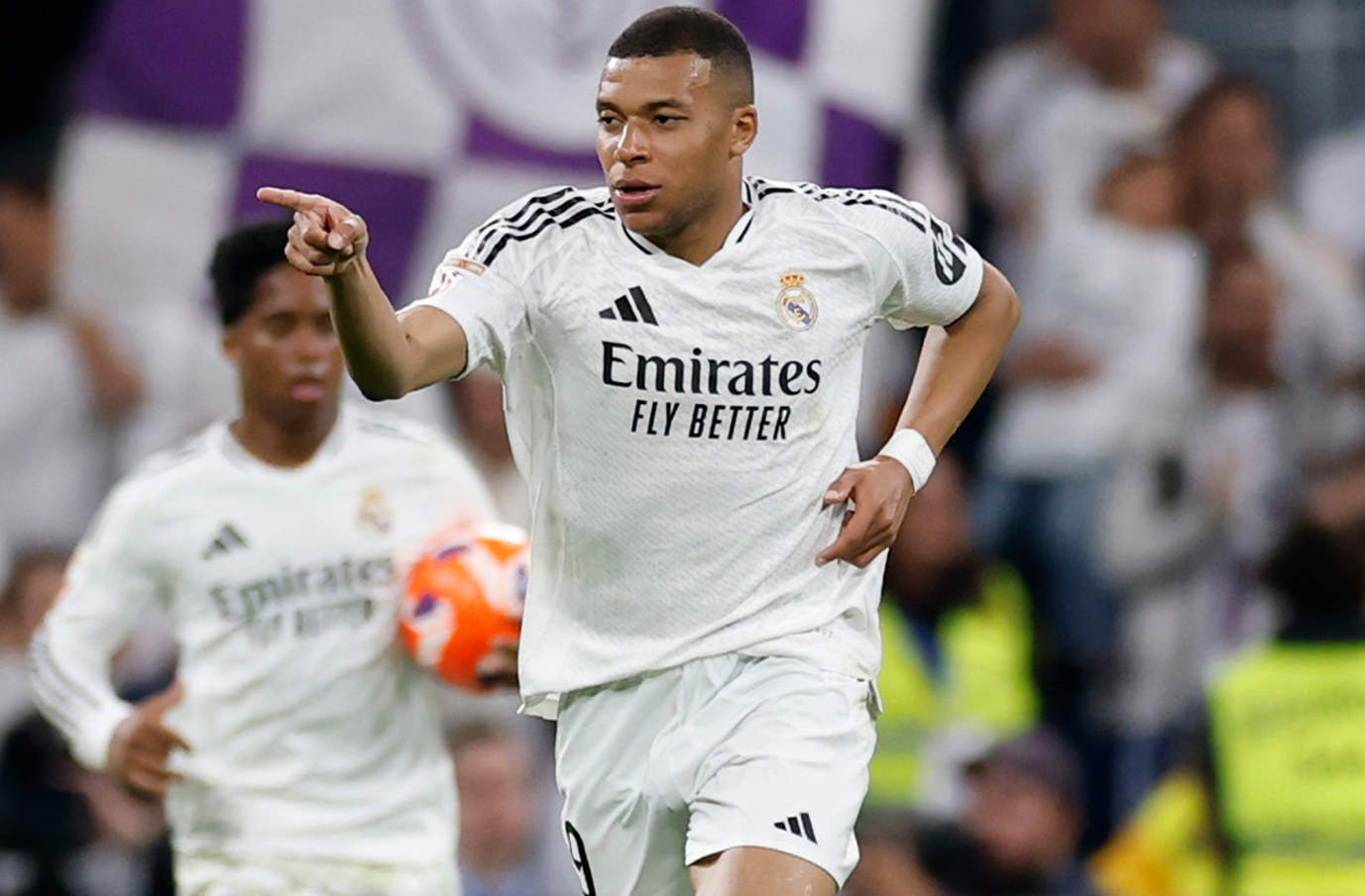 Η «βασίλισσα» δεν τα παρατάει και στο τέλος το γυρνάει! (vid)