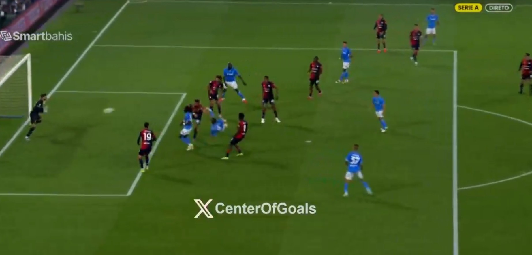 TI EBAΛΕ, ΤΙ ΕΒΑΛΕ: Με αυτό το γκολ ο ΜακΤόμινεϊ γίνεται ήρωας για τη Νάπολι! (vid)