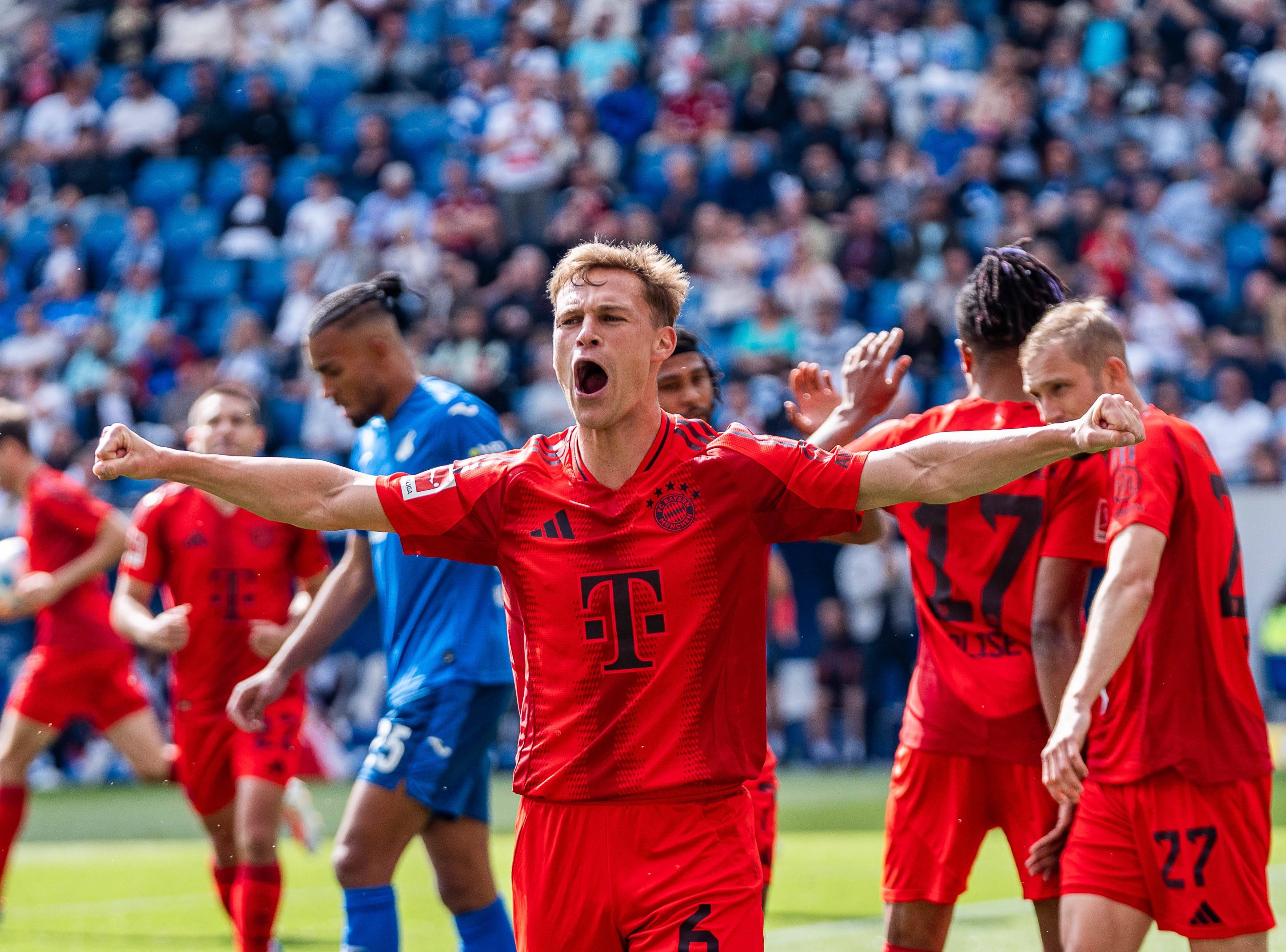 Η Μπάγερν το γλέντησε σαν πρωταθλήτρια – Αντίο με 4αρα (vid)