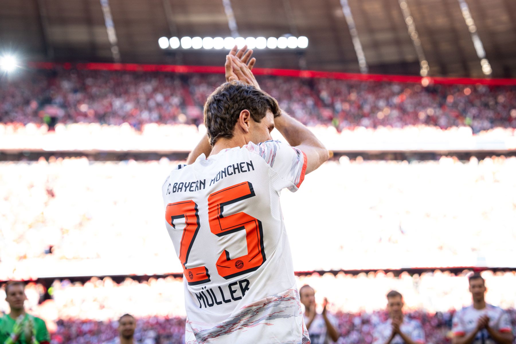 H Μπάγερν αποχαιρέτησε τον Μίλερ όπως του άξιζε (pics&vid)