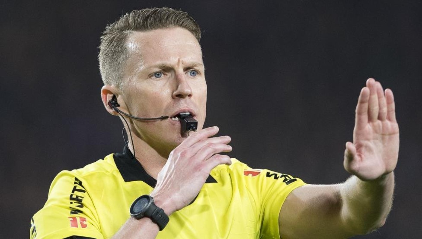 Ξανά τα ίδια η Ρεάλ – «Επίθεση» στον διαιτητή του ματς κόντρα στην Μπαρτσελόνα