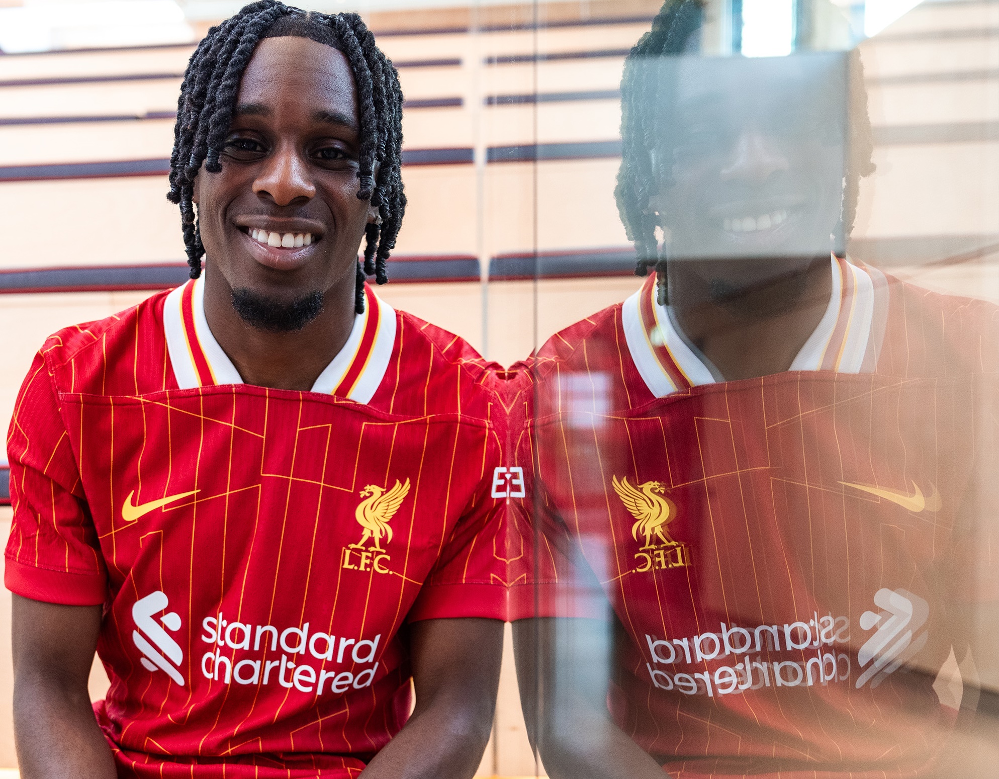 ΕΠΙΣΗΜΟ: Παίκτης της Λίβερπουλ ο Φρίμπονγκ! (pics)