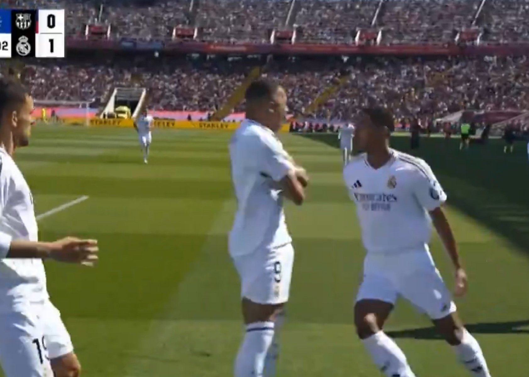 Μπαρτσελόνα – Ρεάλ Μαδρίτης: Ο Μπαπέ βάζει μπροστά στο σκορ τη «Βασίλισσα» (vid)