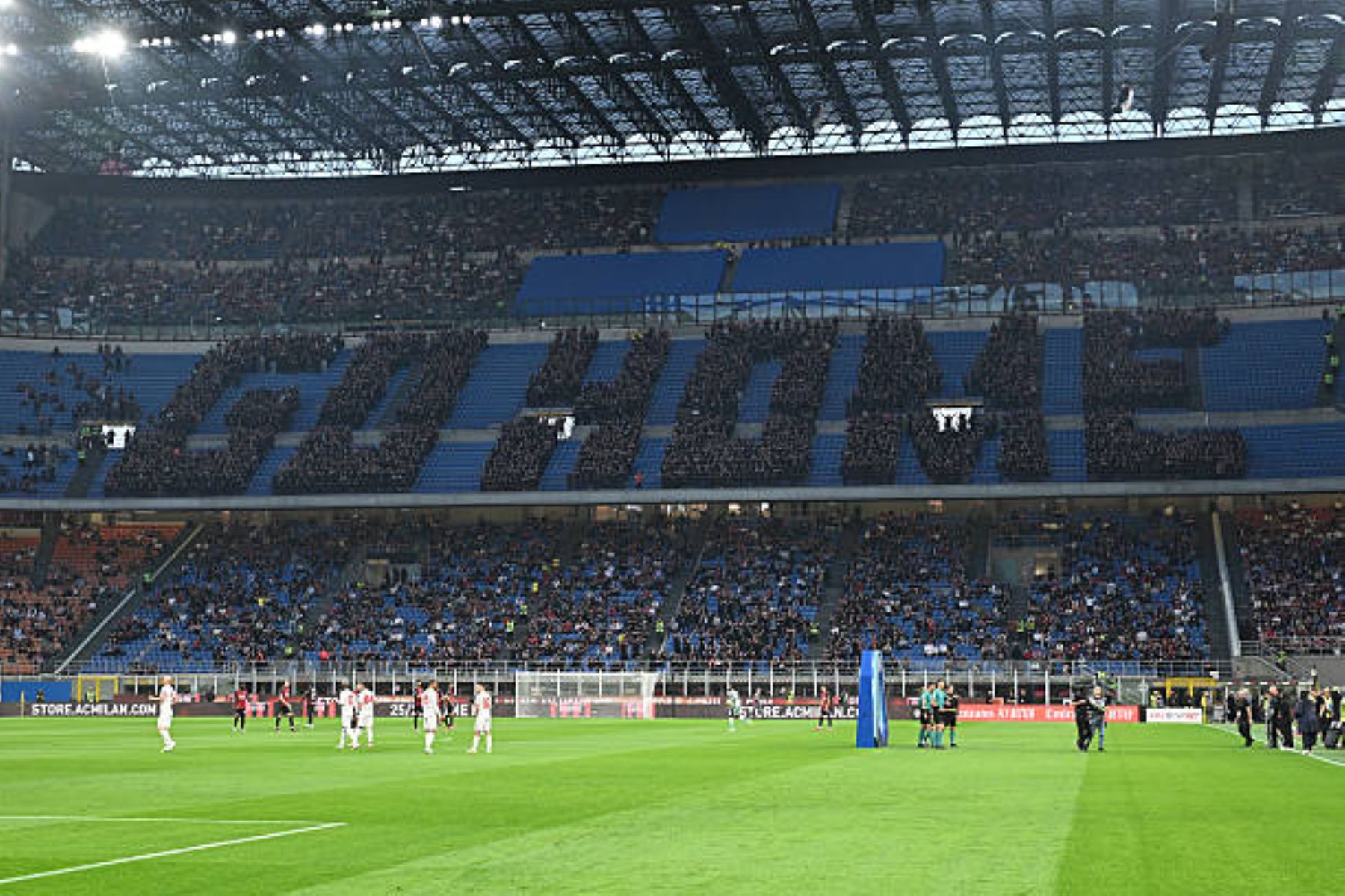 Οργή των τιφόζι της Μίλαν στη διοίκηση – «Πηγαίνετε σπίτια σας»