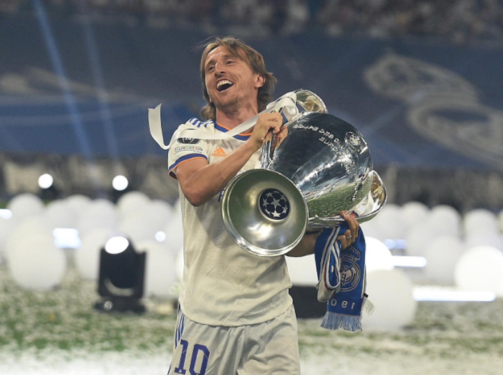 Υπόθεση Μόντριτς: «Ρεάλ, τον εγκατέλειψες με άσχημο τρόπο»