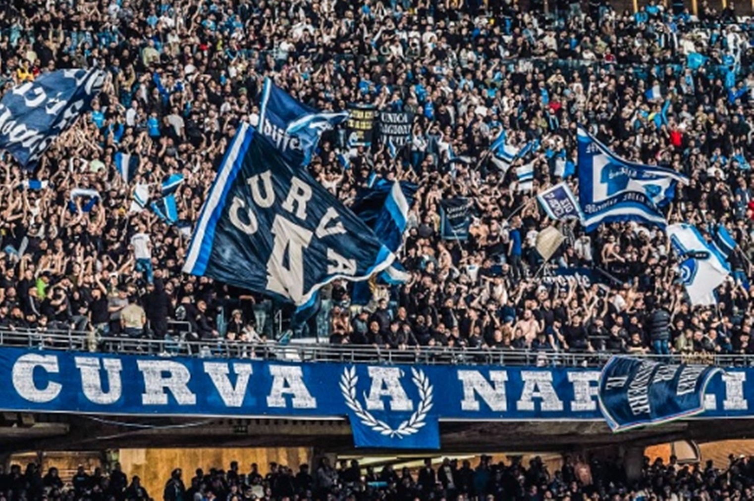 Παράνοια στη Νάπολι για την τελευταία αγωνιστική: 400.000 θέλουν ένα εισιτήριο!