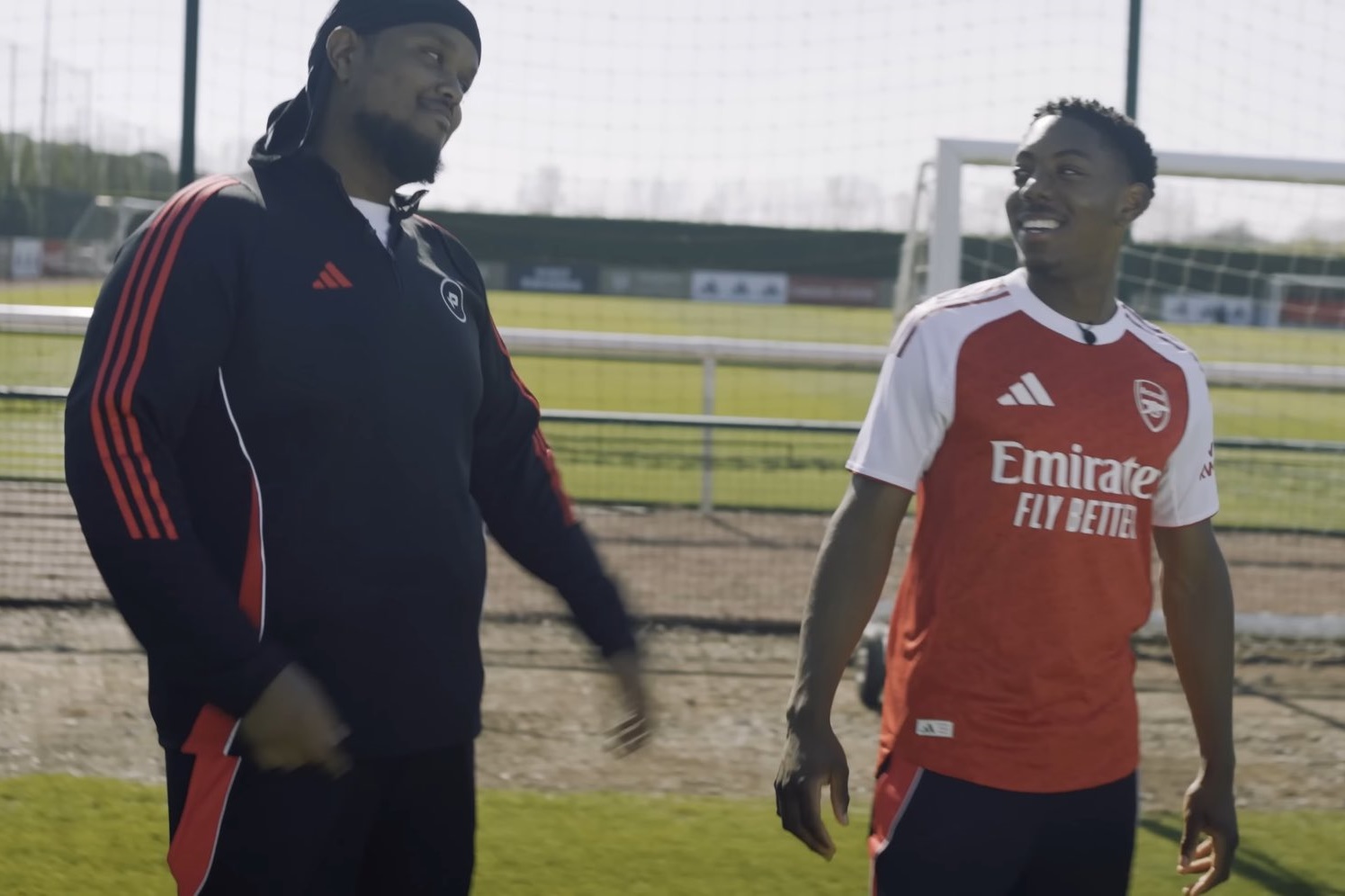 «Αυτός ο παίκτης θα αφήσει εποχή στην Άρσεναλ… Αρκεί να μην “ψωνιστεί”»