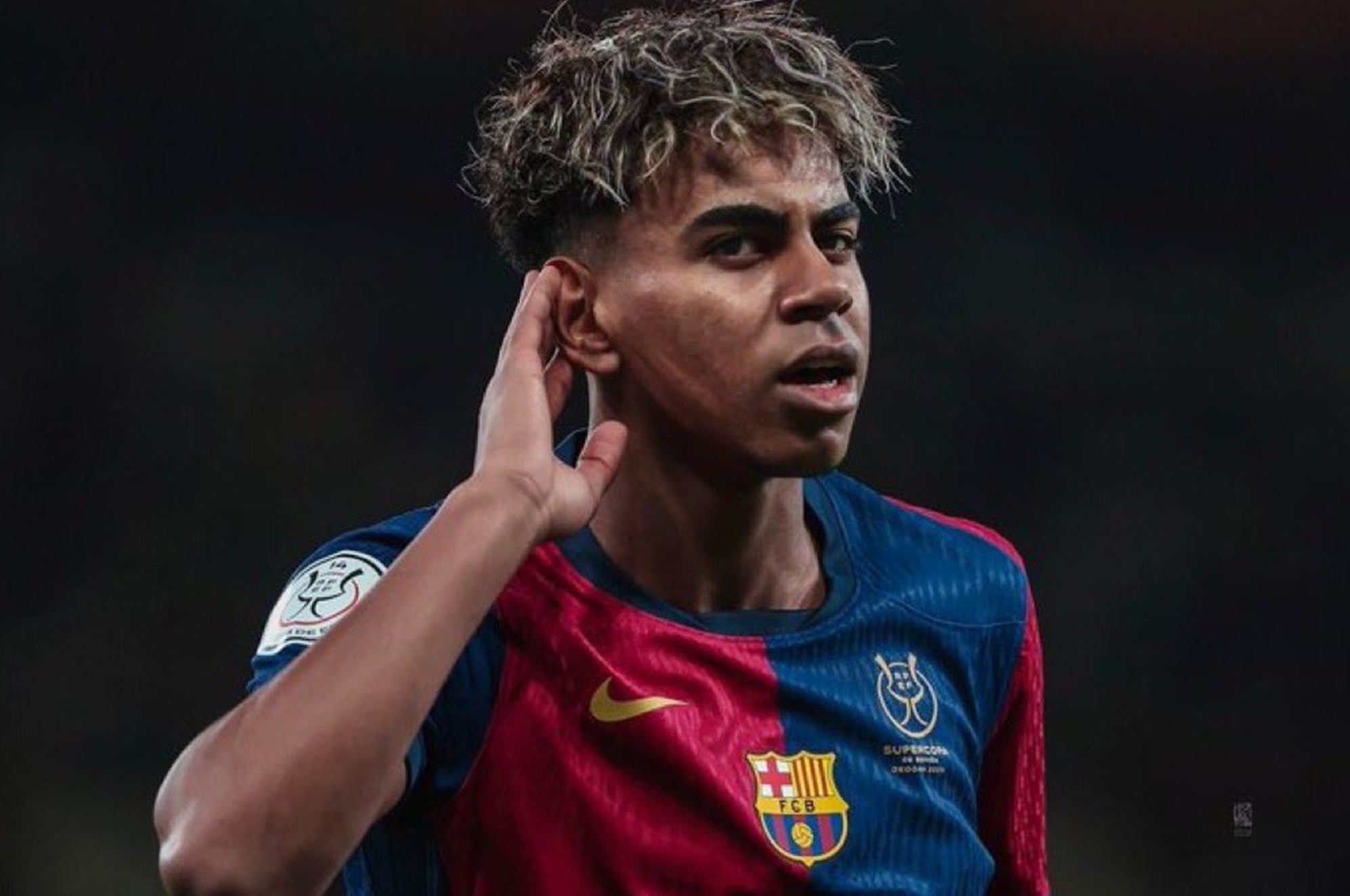 Υπόκλιση Γιαμάλ: «Παρακολουθώ Σάκα και Ντεμπελέ»