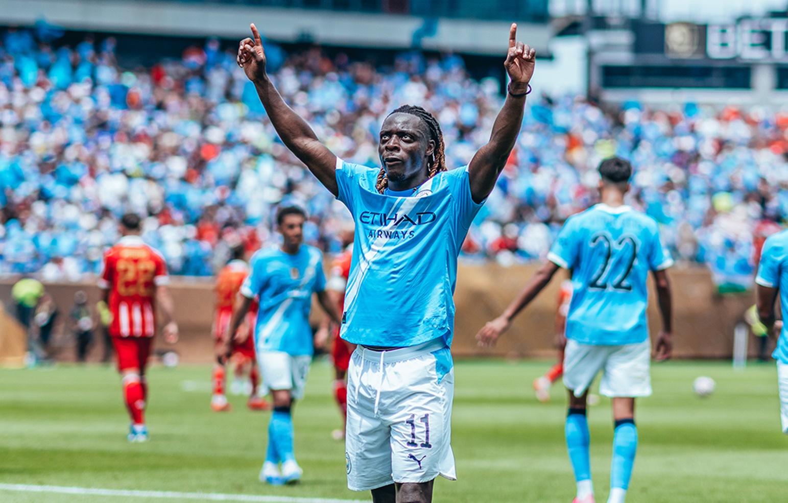 Ούτε που… ζορίστηκε η Σίτι για να νικήσει! (vid)