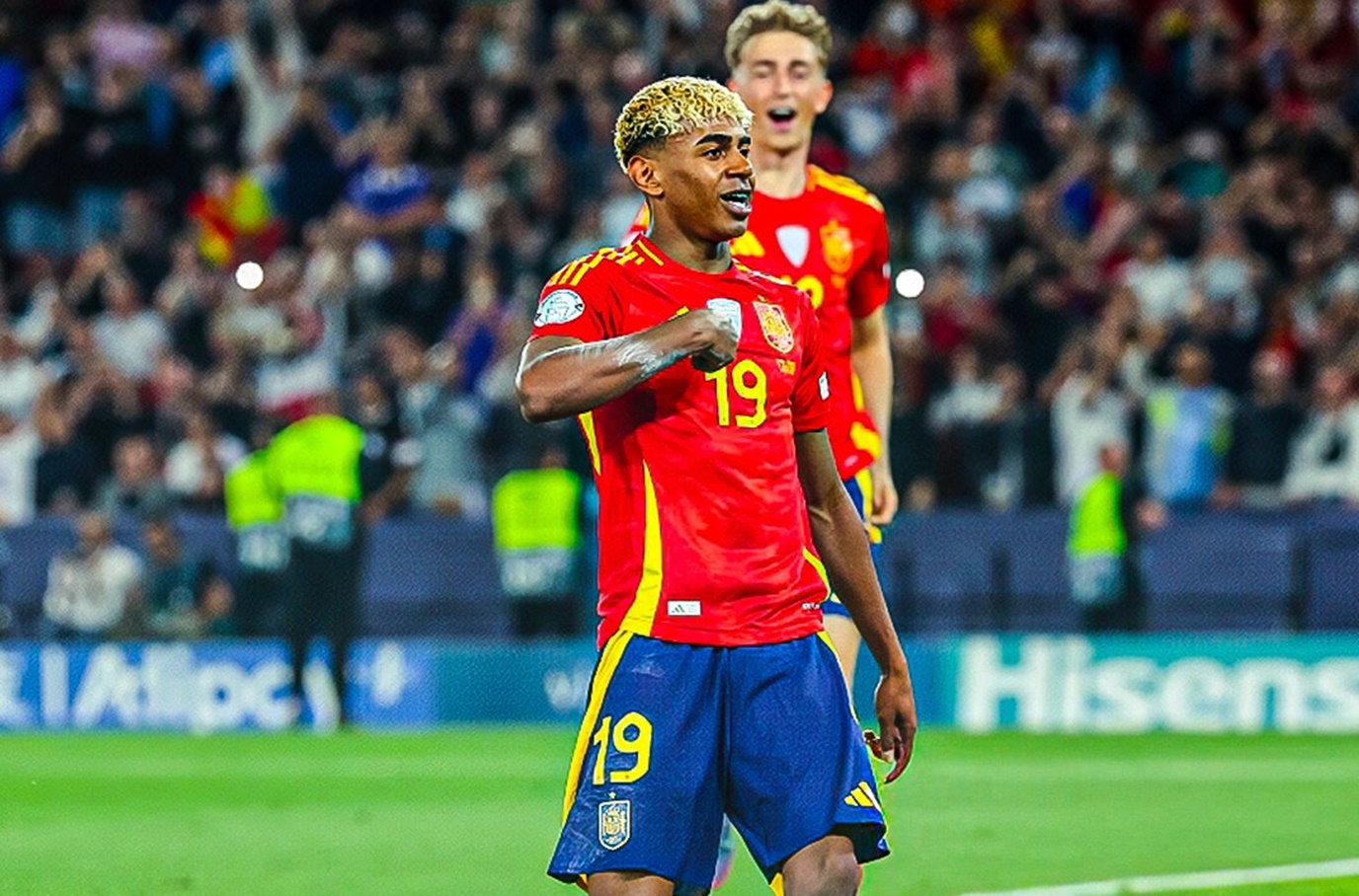 Ο πρώην της Ρεάλ Μαδρίτης έκραξε τον Γιαμάλ: «Αυτά να τα κάνεις στις διακοπές σου»