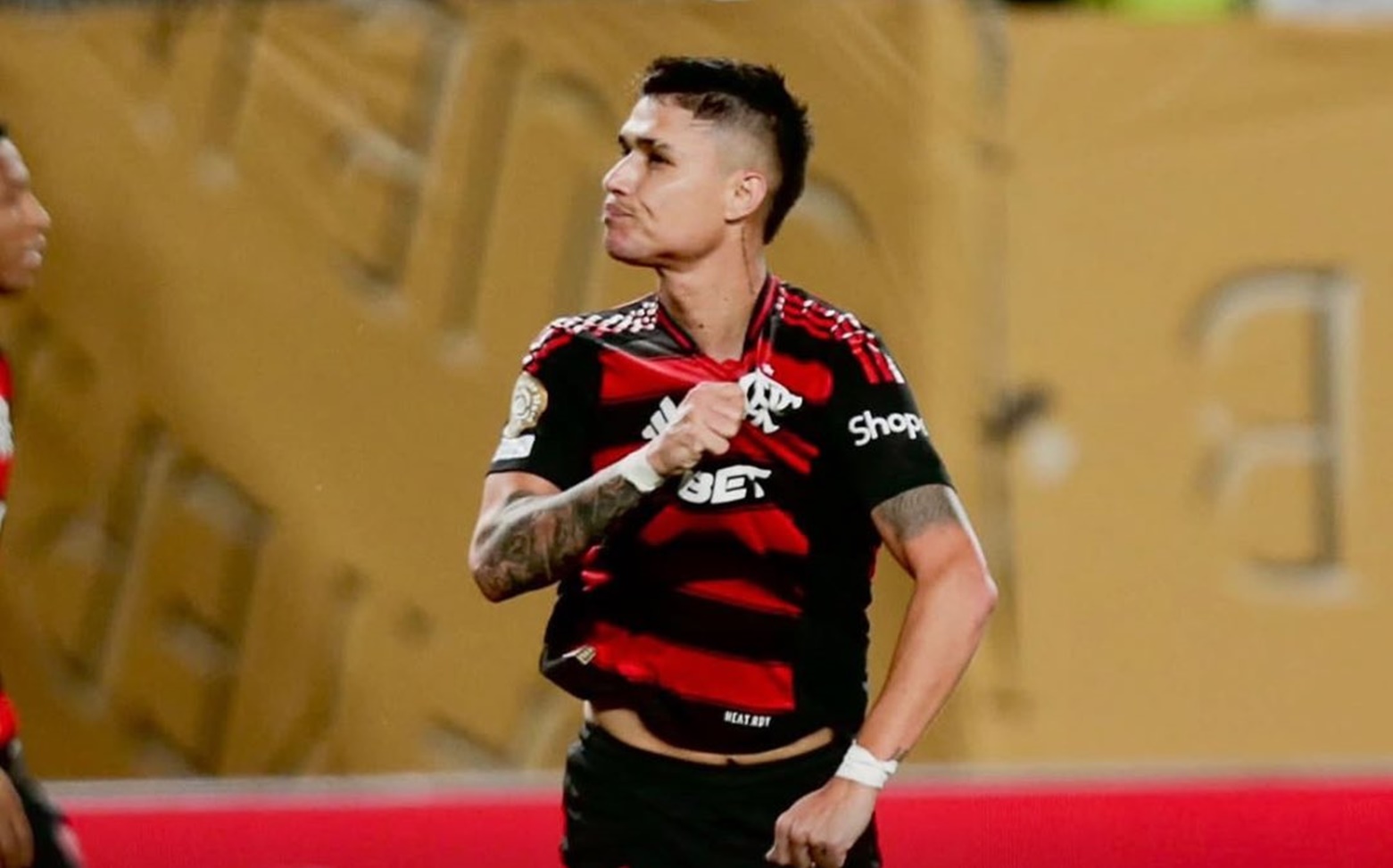 Η Φλαμένγκο «έκρυψε» την μπάλα στο Παγκόσμιο Κύπελλο Συλλόγων! (vid)