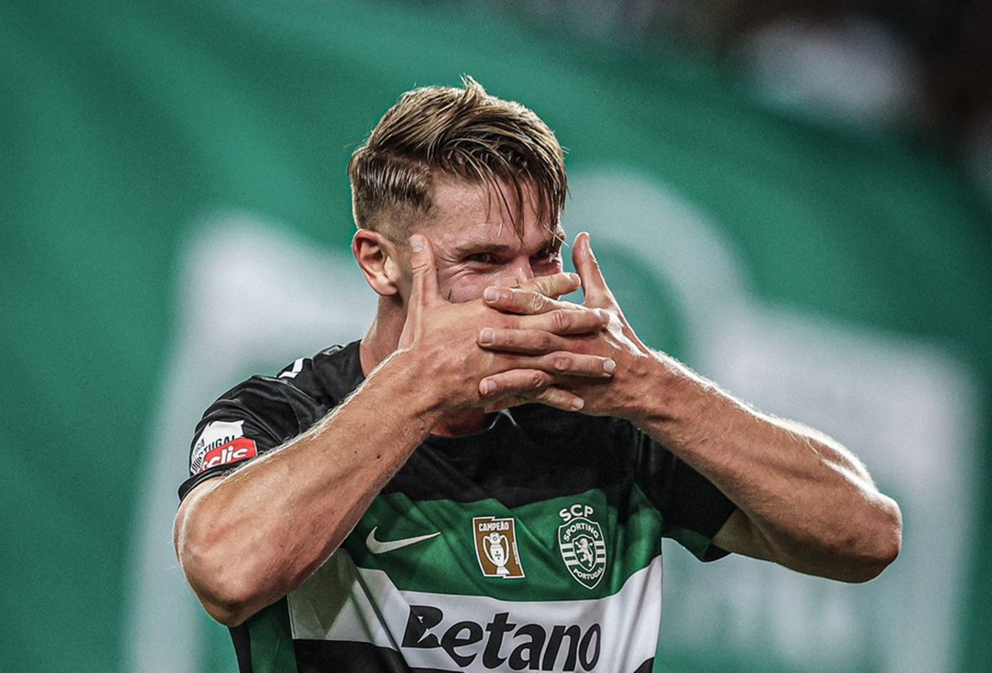 O Γιόκερες θέλει τόσο πολύ Άρσεναλ και το δείχνει!