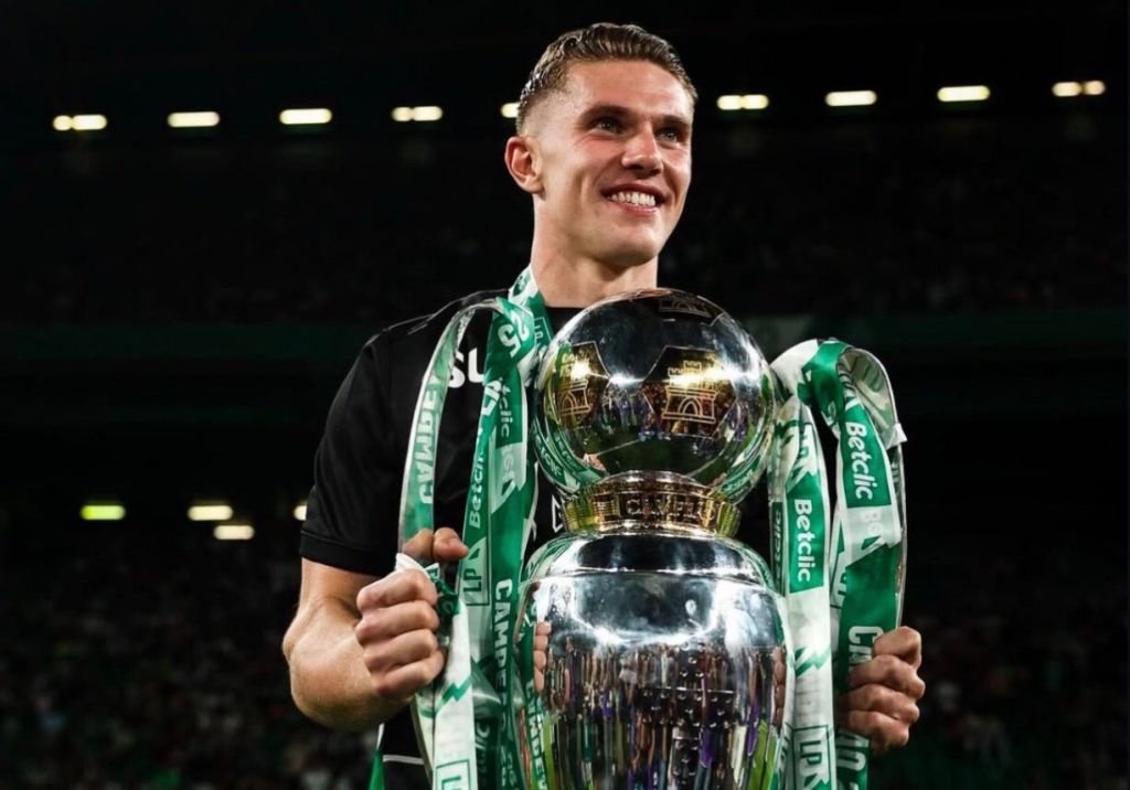 Ο Γιόκερες αποκάλυψε σε φίλους που θα παίζει του χρόνου στην Premier League!