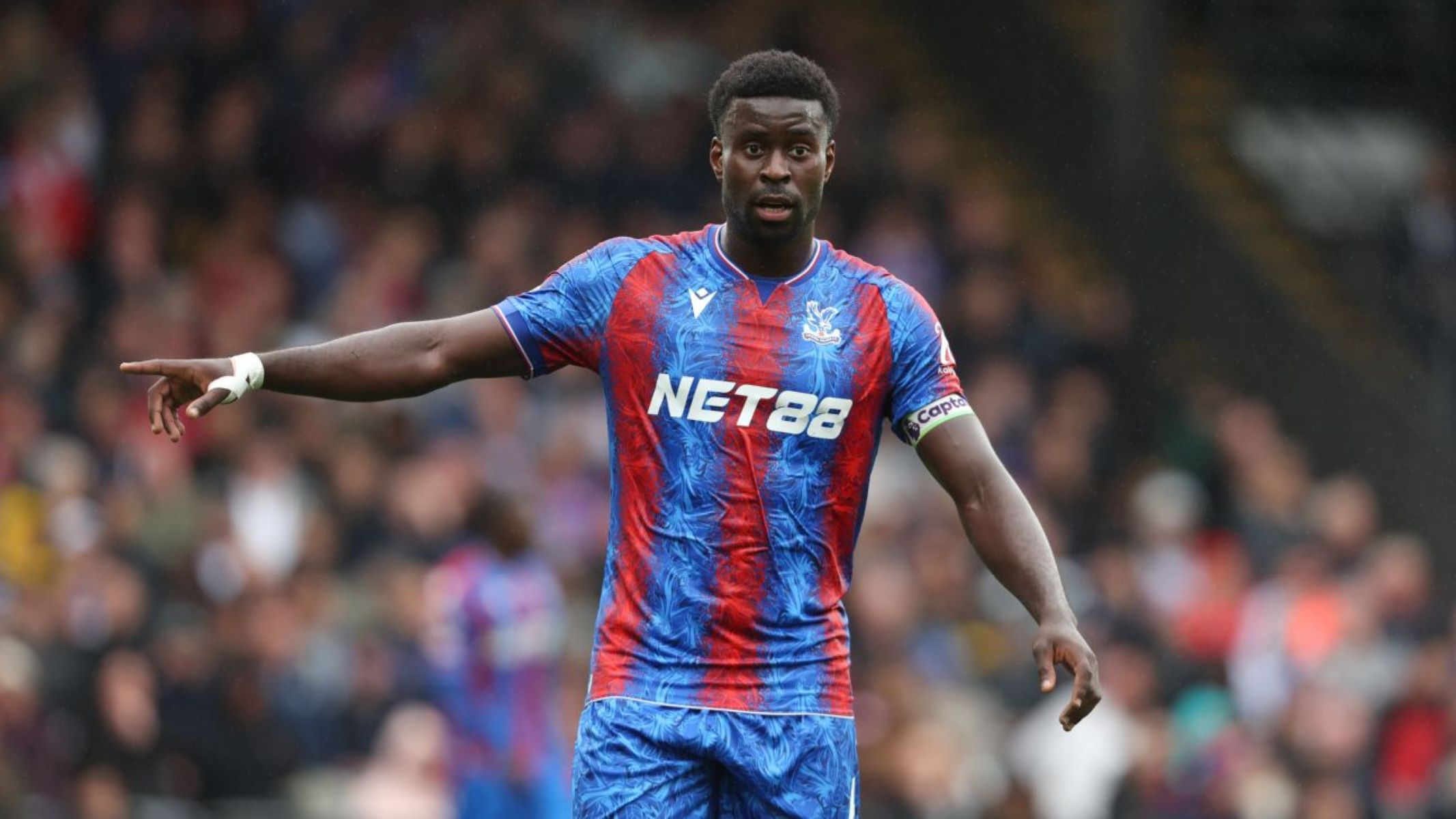 Το μεγαθήριο που έρχεται να αρπάξει τον Γκουεχί από τη Λίβερπουλ