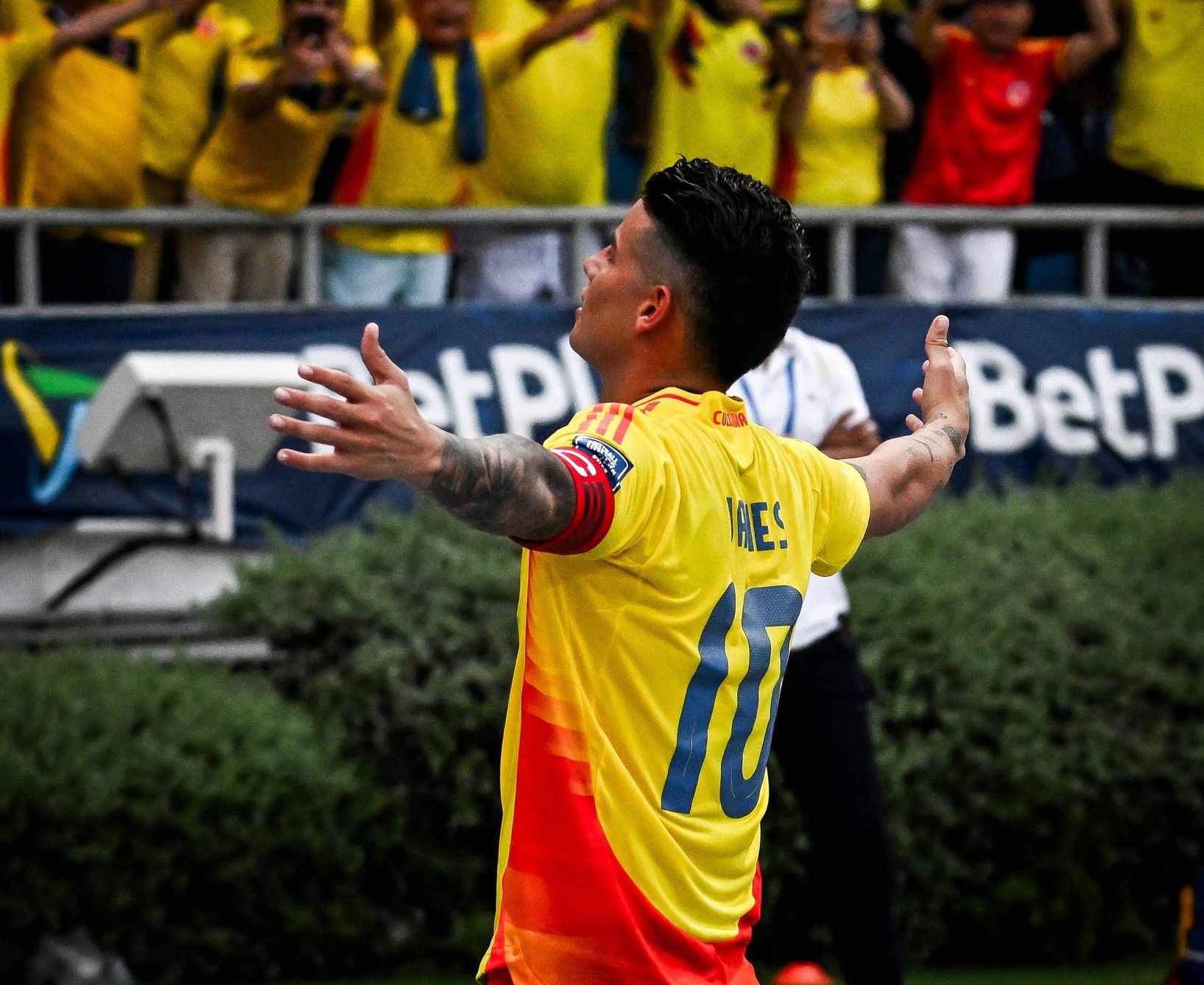 Πέρασαν 11 χρόνια από το ΕΠΟΣ του Χάμες Ροντρίγκες – Ο πλανήτης υποκλίθηκε (vid)