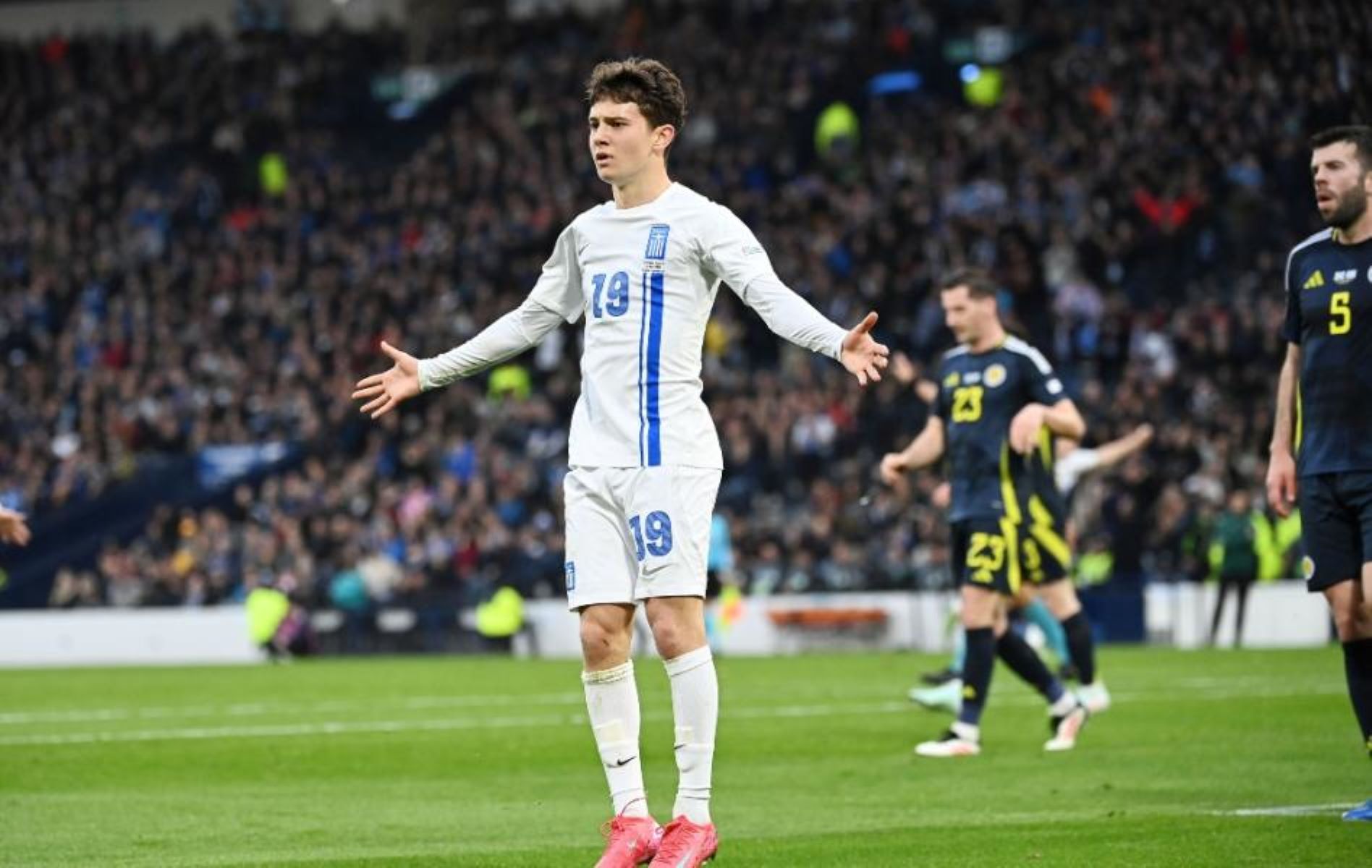 Η L’ Equipe βάζει Καρέτσα και Κωστούλα στην ίδια λίστα με Γιαμάλ