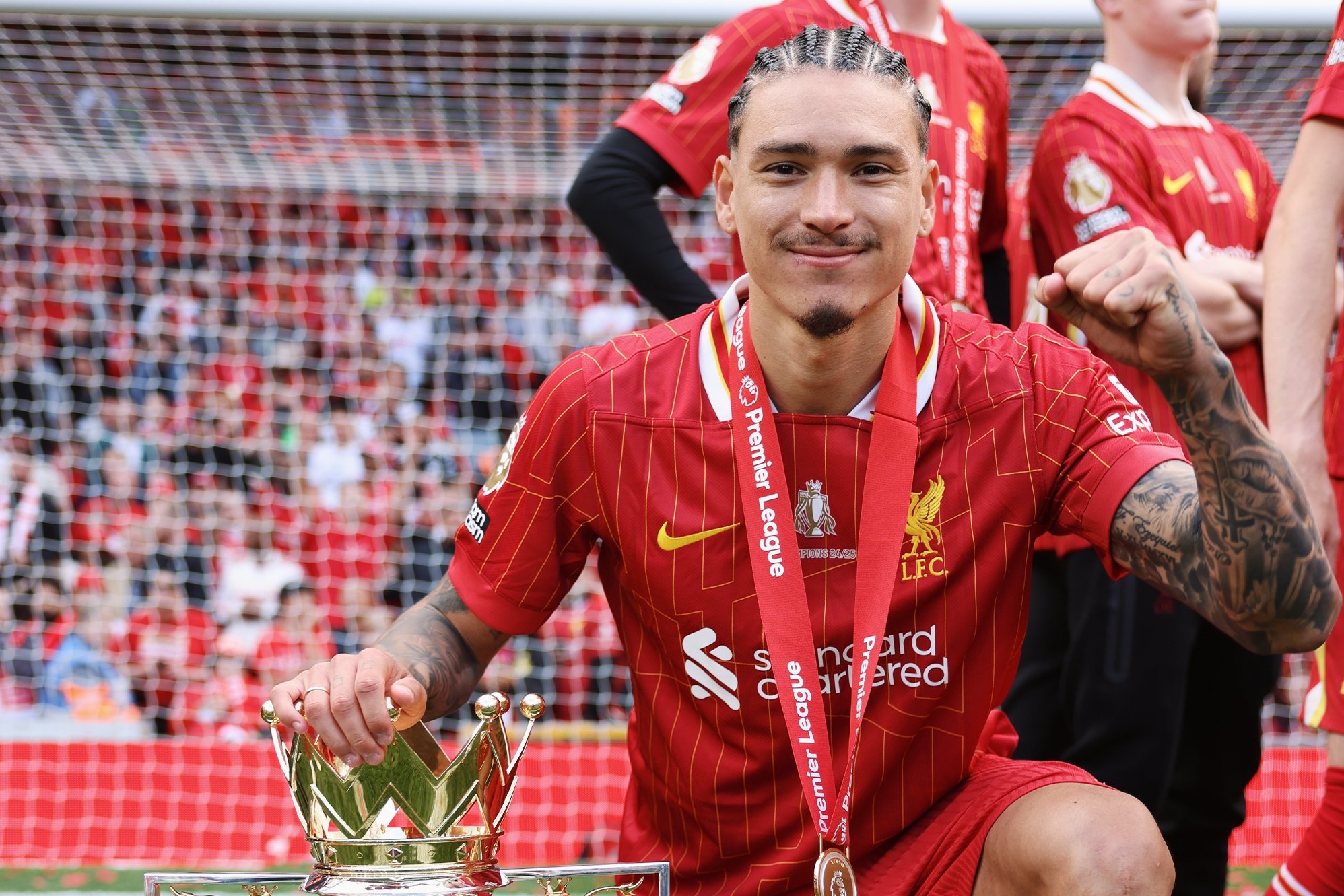 Τρέμει η… Ευρώπη με το κούρεμα του Νούνιες: Η επόμενη σεζόν του ανήκει από τώρα! (pic)