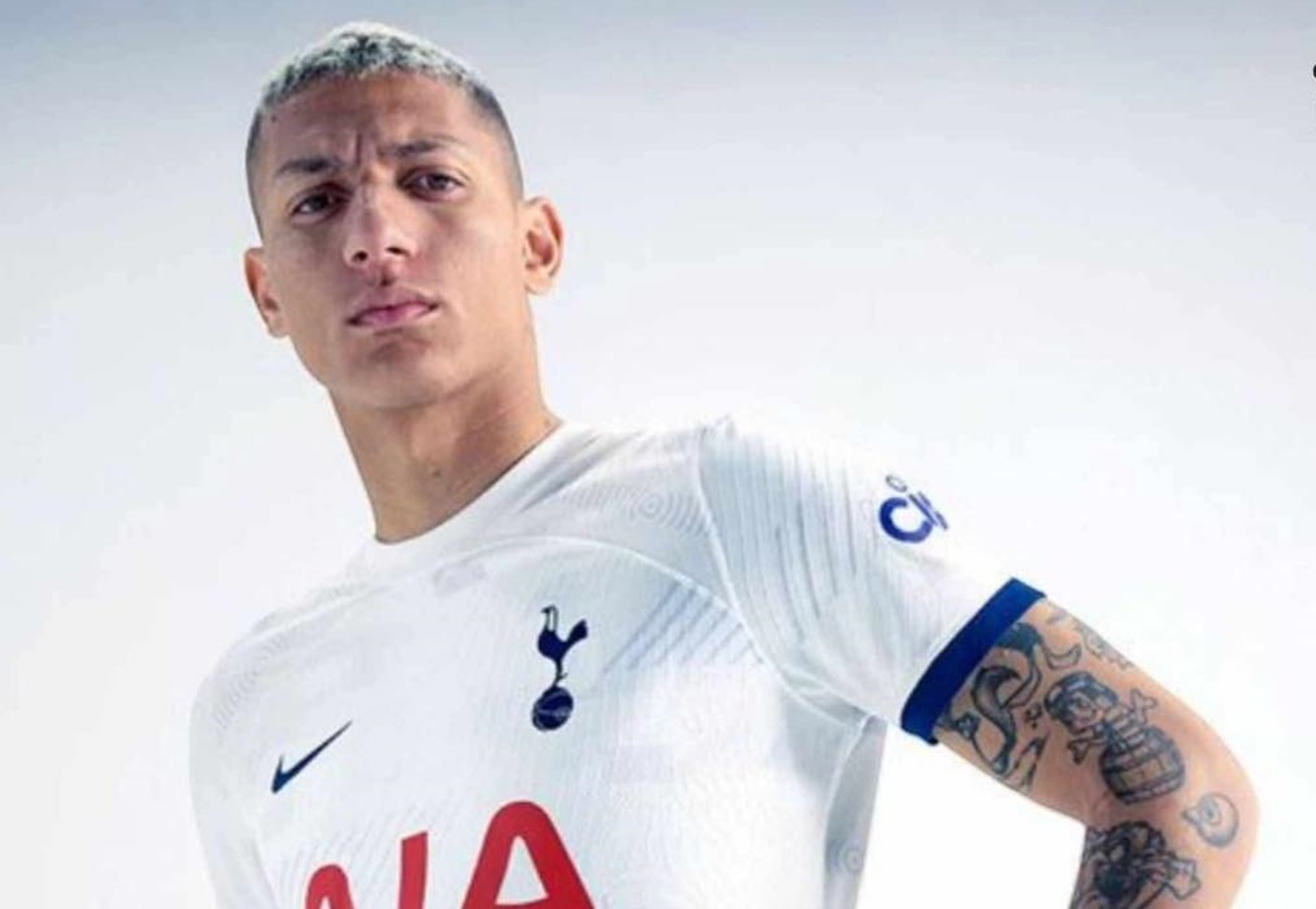 Σε άλλα επίπεδα το marketing της Τότεναμ: Παρομοίασε τον Ρονάλντο με τον… Ριτσάρλισον! (pic)
