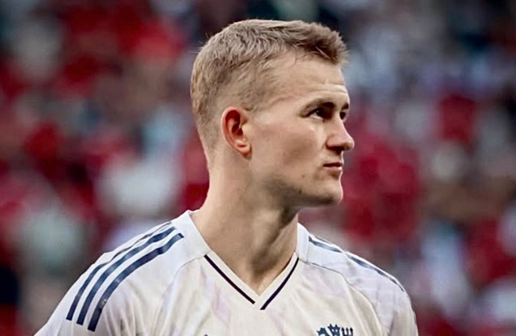 Οι δηλώσεις του Ντε Λιχτ δείχνουν ότι κάτι αλλάζει στη Γιουνάιτεντ!