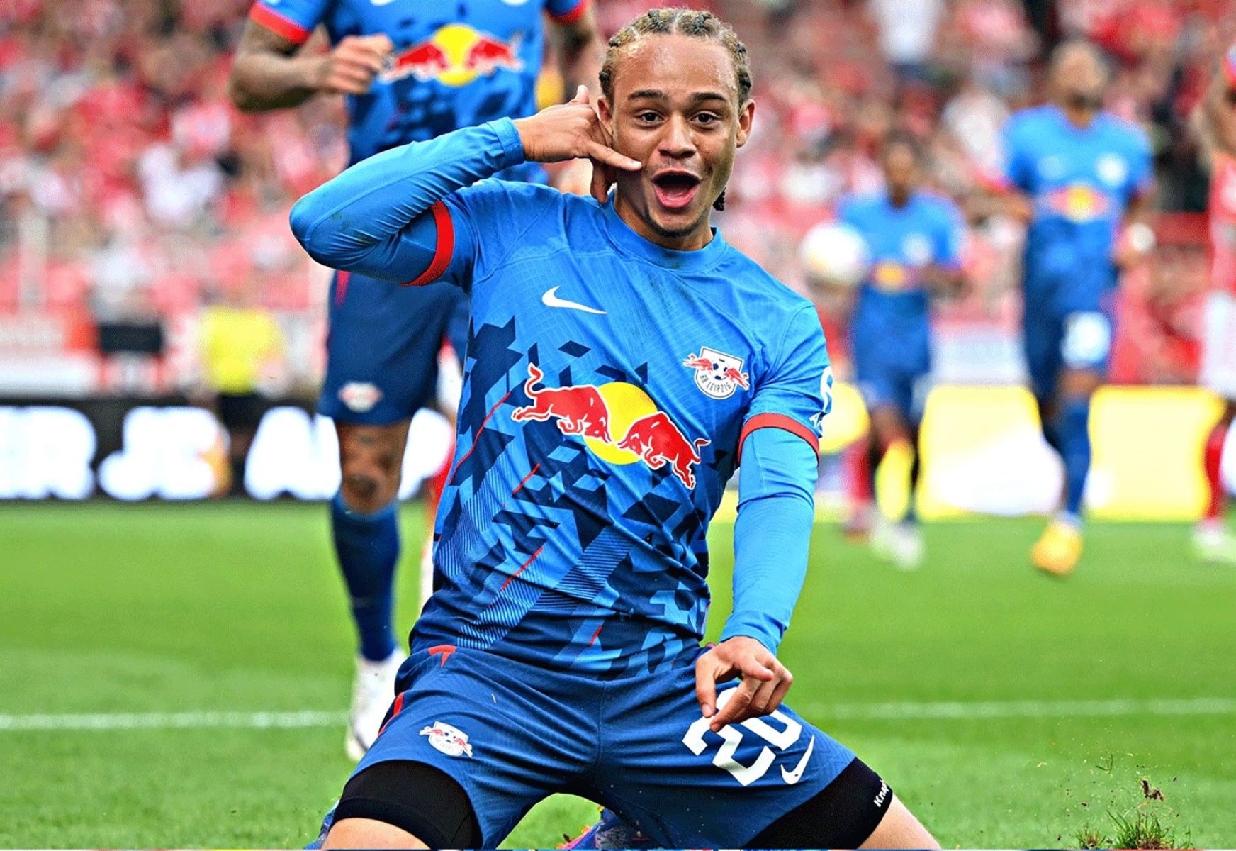 Με ένα όνειρο τρελό Μπαρτσελόνα και Τσάβι Σίμονς