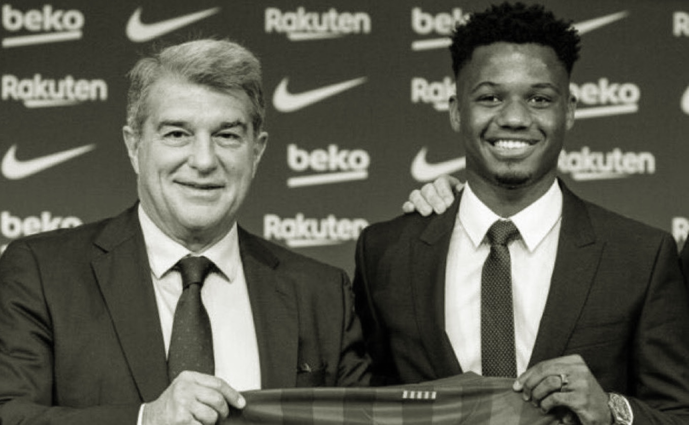 Μπαρτσελόνα: Η φανέλα με το νούμερο «10»