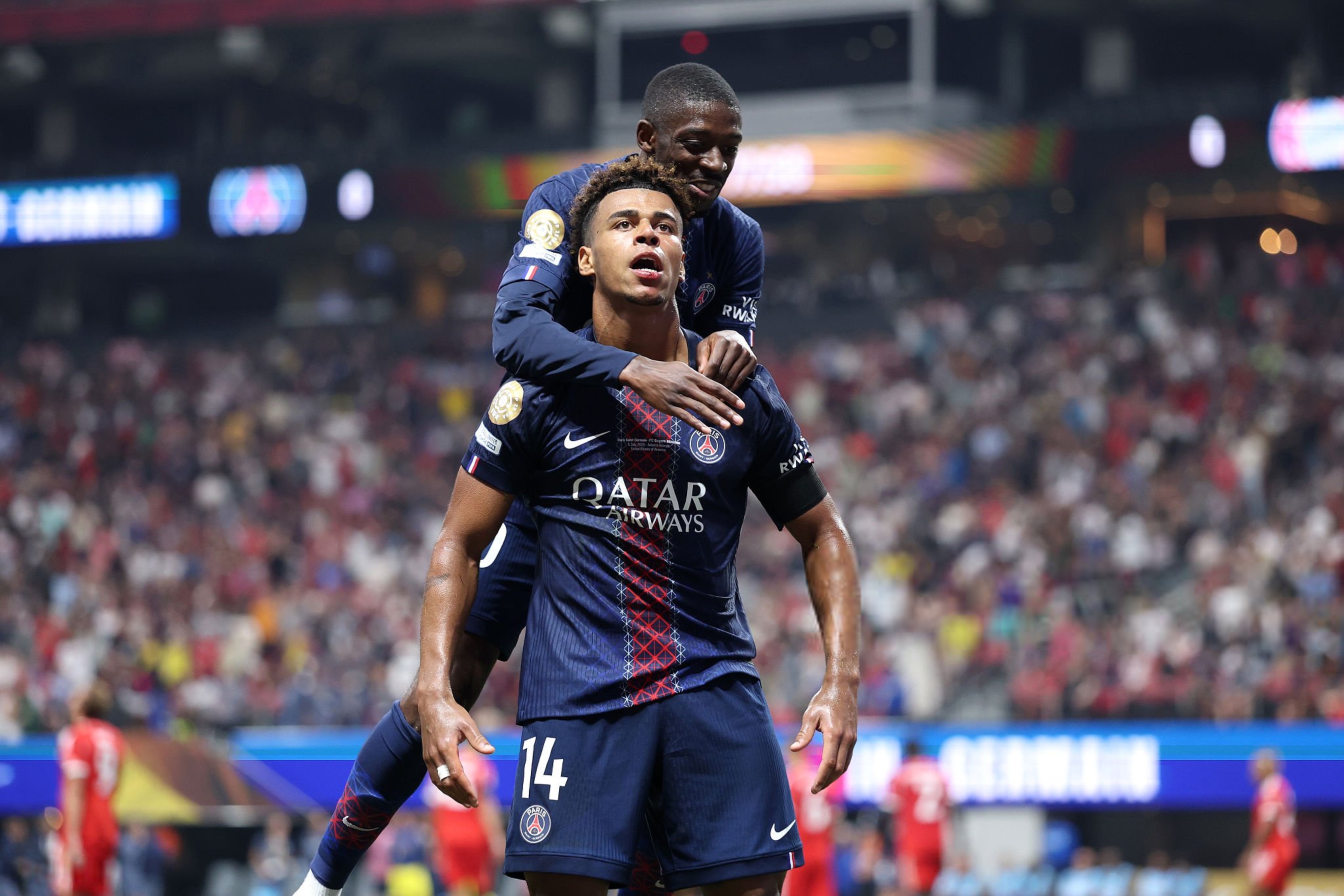 Ντουέ και… ΝΤΟΥ στην Μπάγερν Μονάχου από την Παρί (vid)