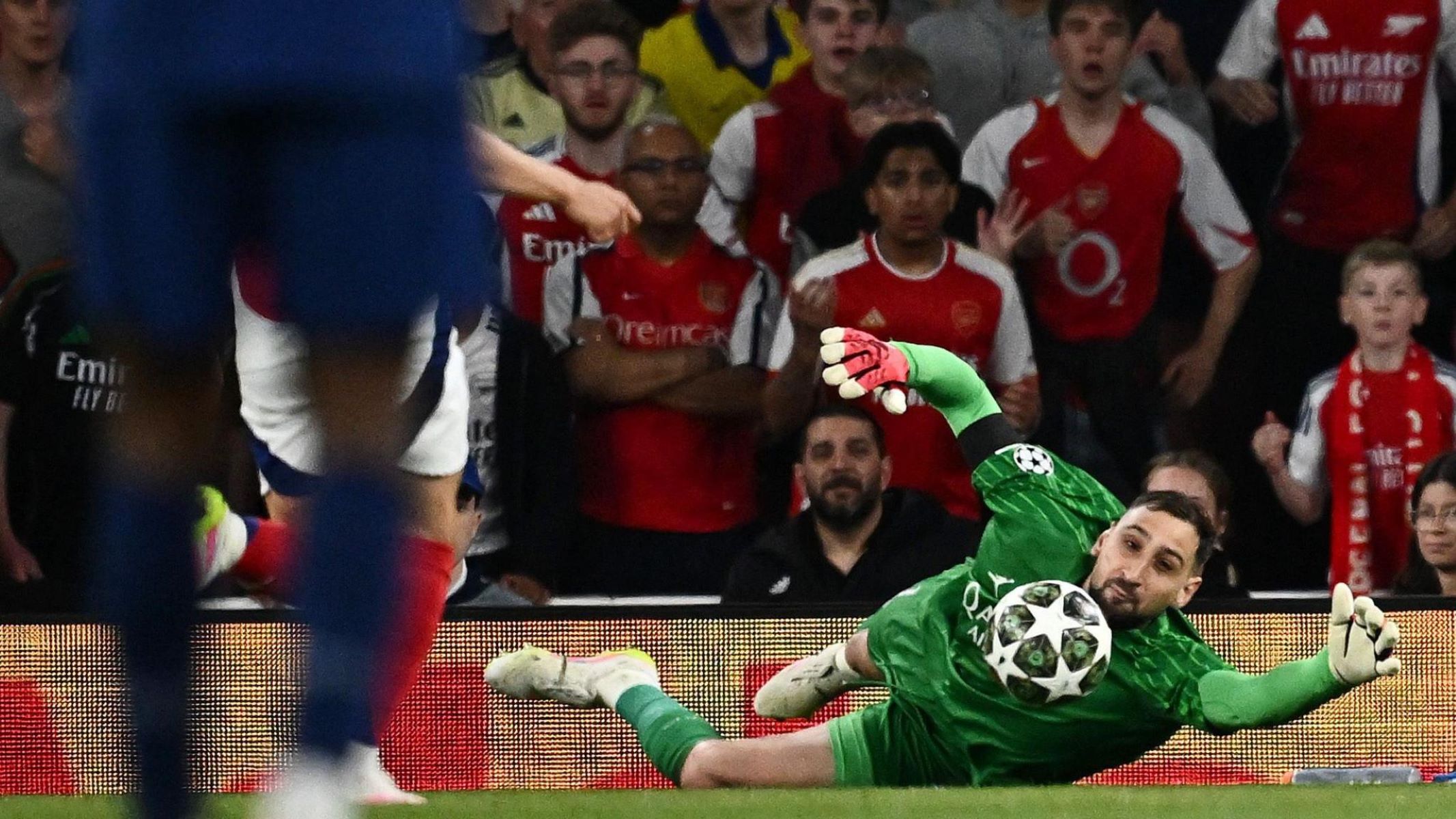 Το Μάντσεστερ «φλέγεται» για Ντοναρούμα