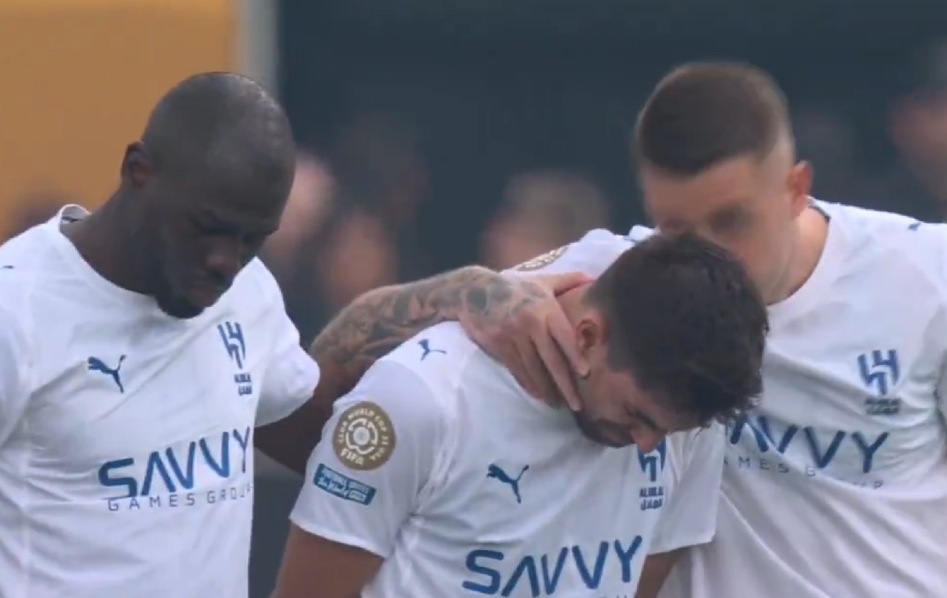 Φλουμινένσε – Αλ Χιλάλ: «Λύγισαν» Νέβες και Κανσέλο για το ενός λεπτού σιγή για τον Ζότα (vid)