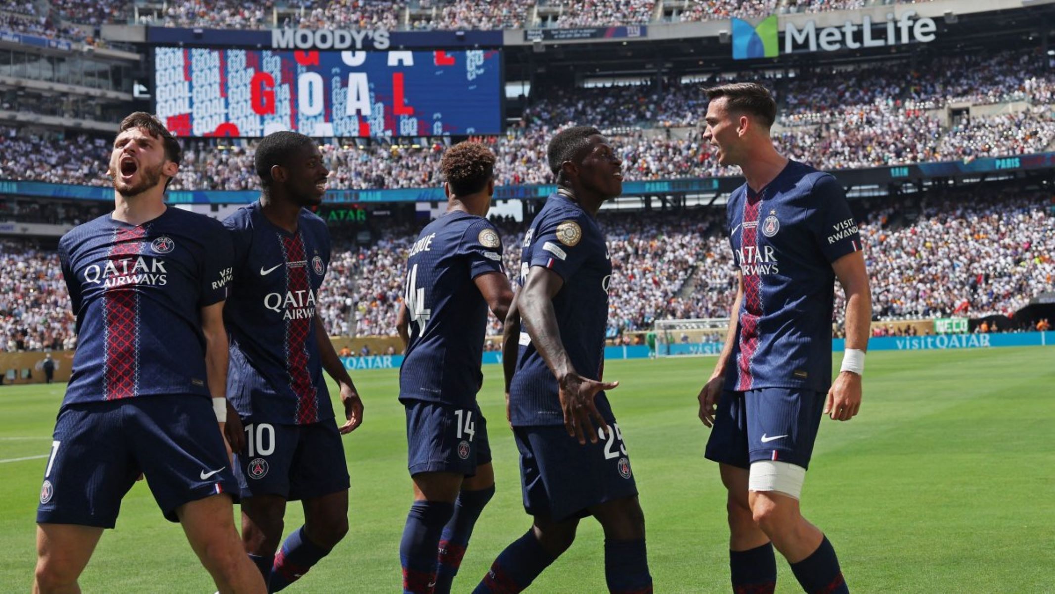 Έναν παίκτη θέλει ο Ενρίκε στην Παρί – Στην Μπαρτσελόνα ο μεγάλος στόχος