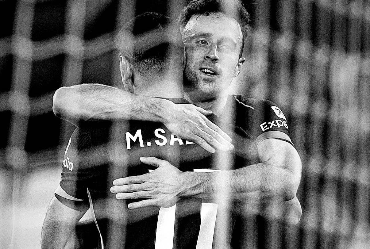 To αντίο του Σαλάχ στον Ζότα δεν «έσπασε» μόνο το Ίντερνετ: Αλλά και τις καρδιές μας!