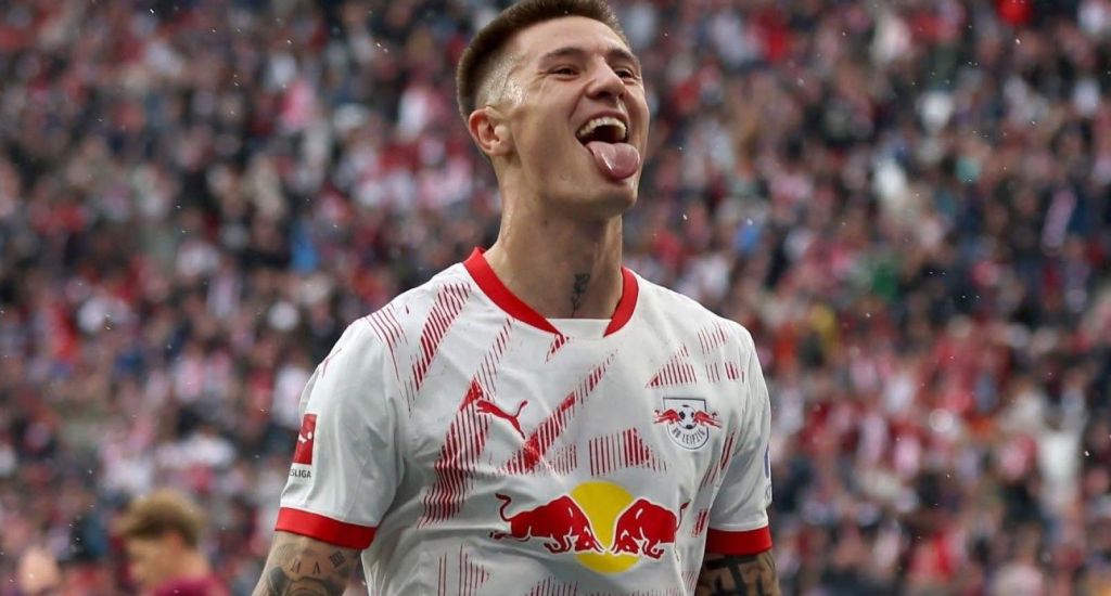 Δεν τα παρατάει για Σέσκο η Μάντσεστερ Γιουνάιτεντ