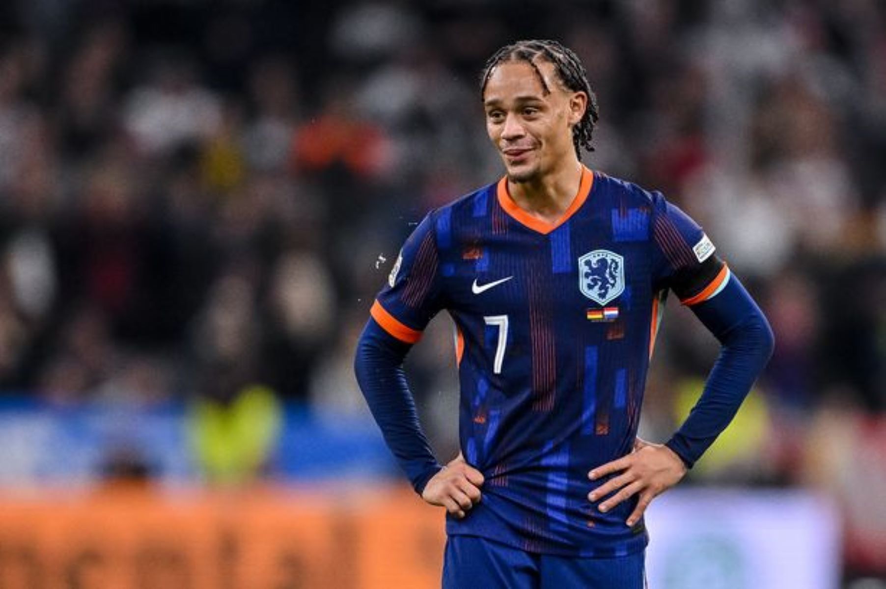 H Τσέλσι παλεύει για τον Τσάβι Σίμονς – Έχει όμως και τέλειο εναλλακτικό σχέδιο