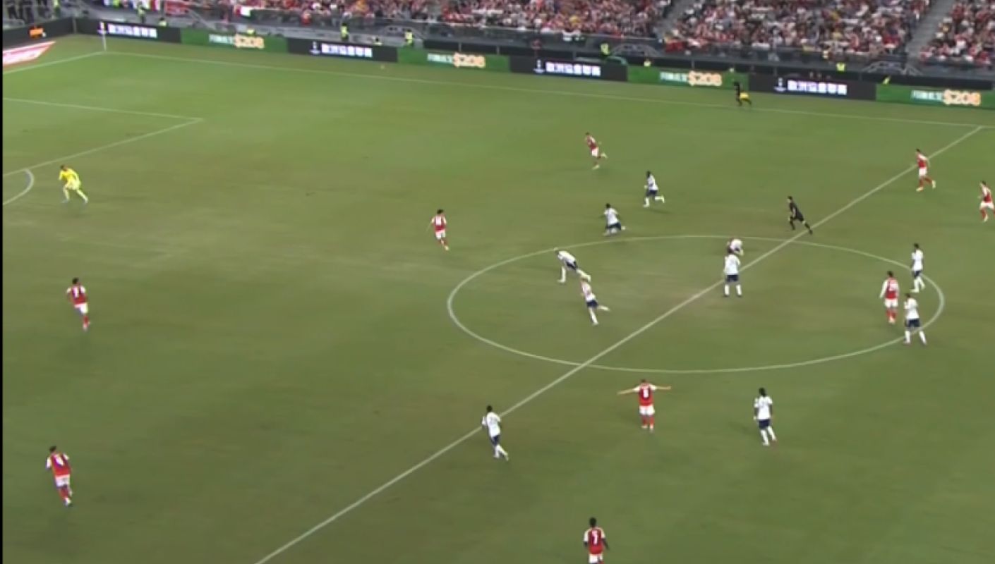 ΓΚΟΛΑΡΑ από το κέντρο για την Τότεναμ – Τα έχασαν στην Άρσεναλ (vid)