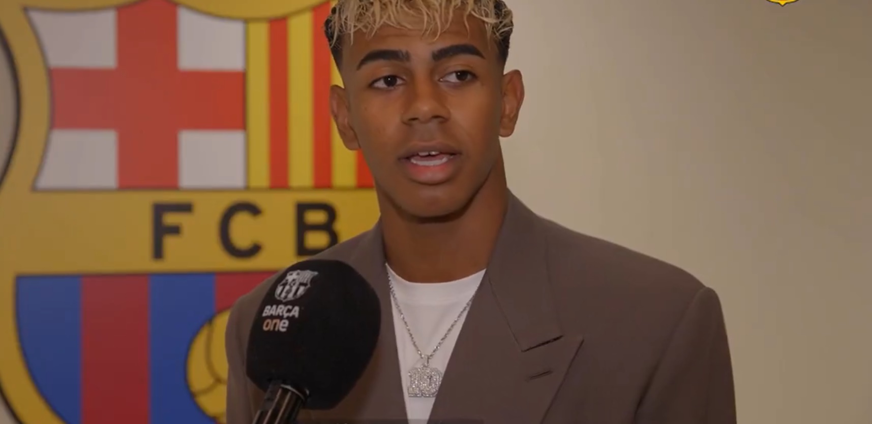 Γιαμάλ: «Έκανα ακόμη ένα όνειρο πραγματικότητα» (vid)