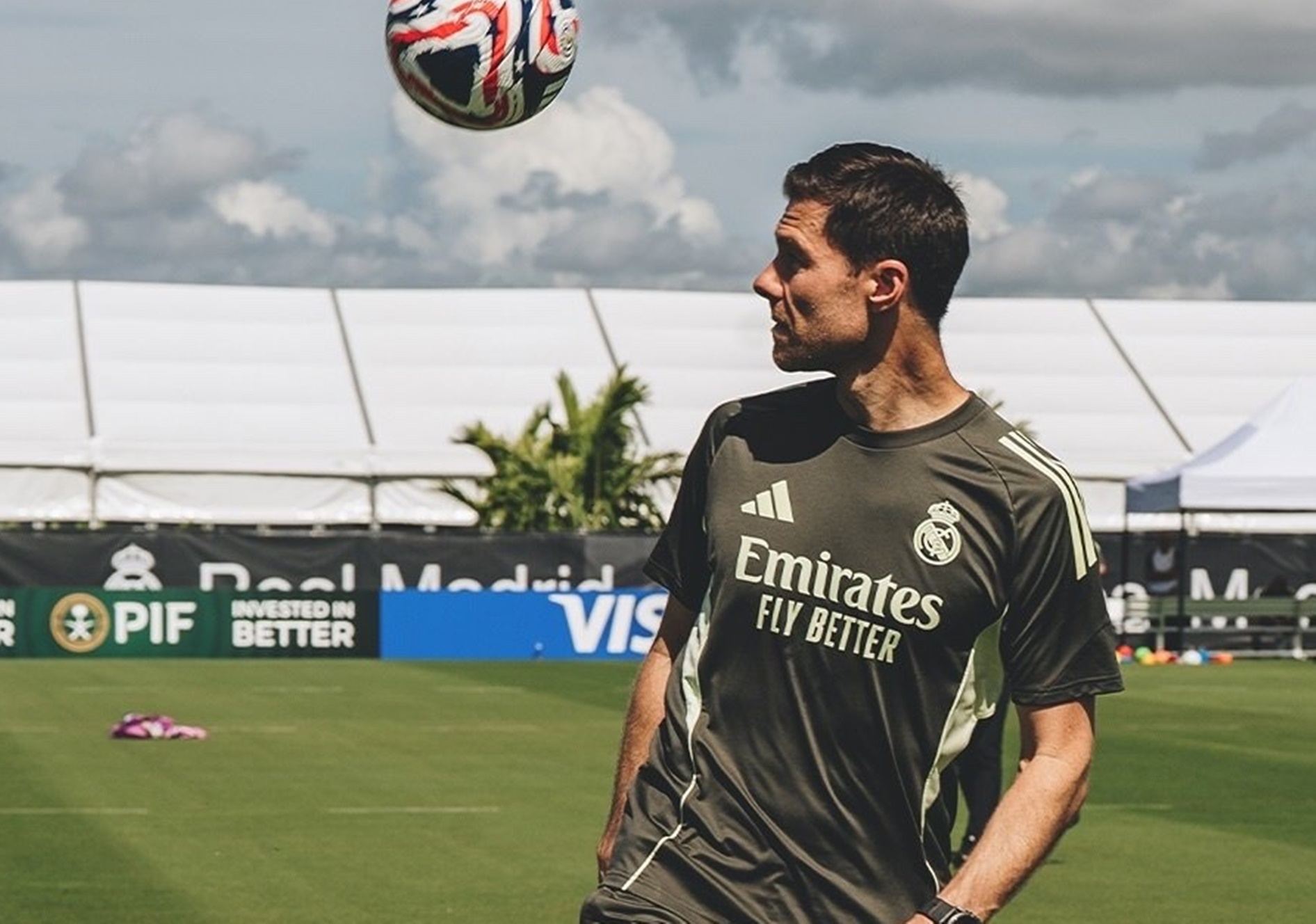 O Τσάμπι Αλόνσο ξεκίνησε να σηκώνει κούπες ως προπονητής της Ρεάλ Μαδρίτης (pic)