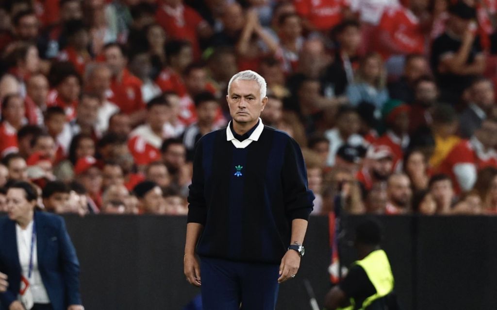 ΕΠΙΣΗΜΟ: Τέλος από τη Φενερμπαχτσέ ο Μουρίνιο