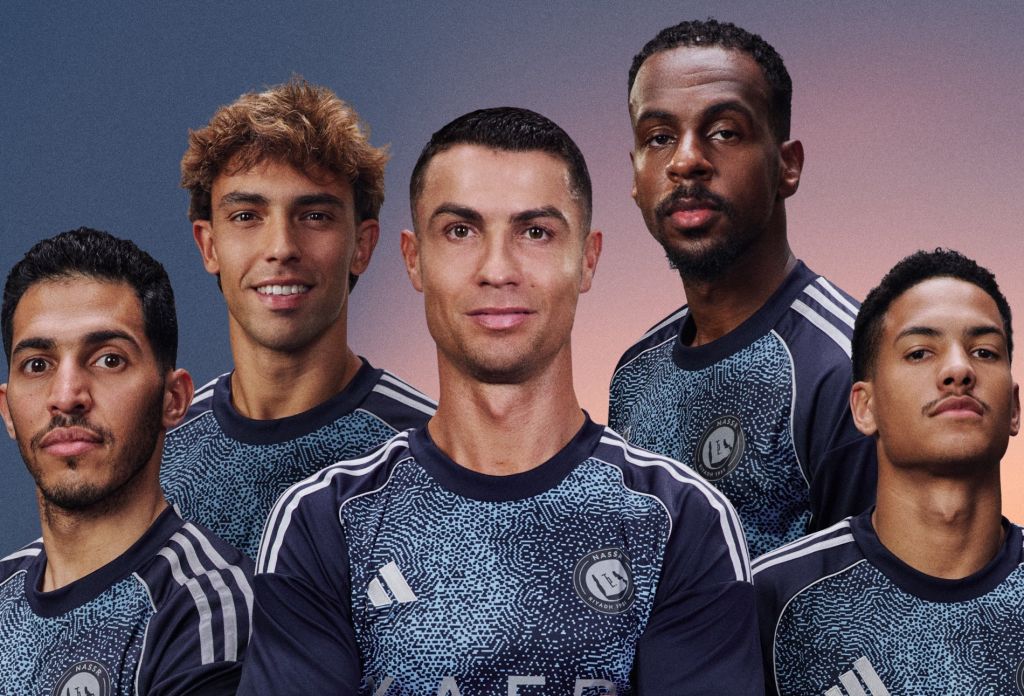 Η Αλ Νασρ με τέτοια φανέλα κάνει χαρούμενο τον Κριστιάνο! (pics)