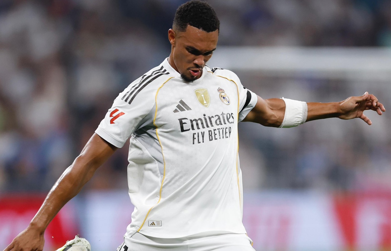 Ρεάλ Μαδρίτης: Ο Καρβαχάλ επέστρεψε και απειλεί τον «δειλό» Άρνολντ!