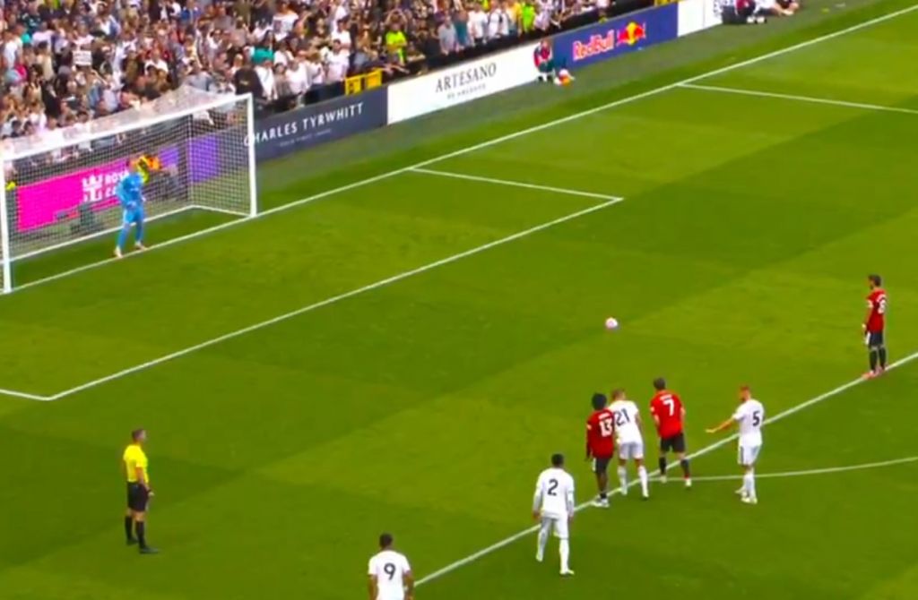 Φούλαμ – Γιουνάιτεντ: Η εκτέλεση πέναλτι του Μπρούνο Φερνάντες στα… πουλιά (vid)