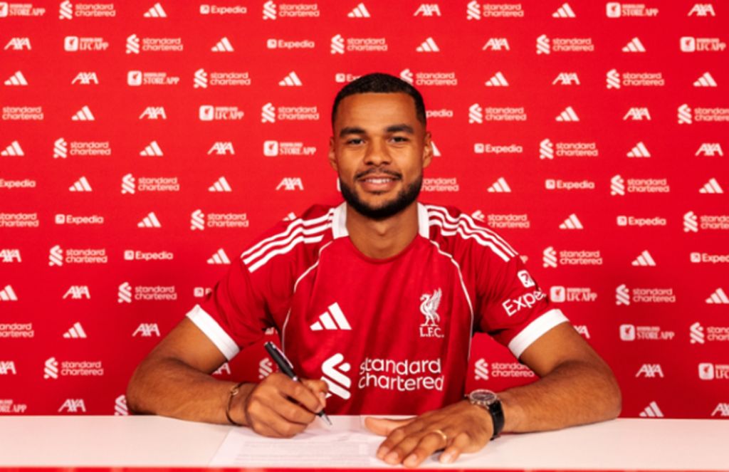 Λίβερπουλ και Χάκπο μαζί για πολλά χρόνια ακόμα